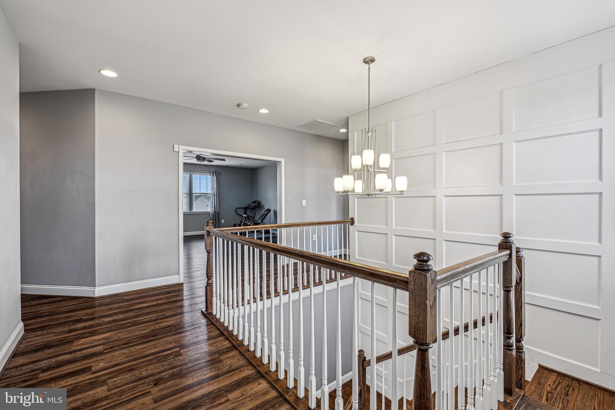 WILLOW RIDGE - Residential