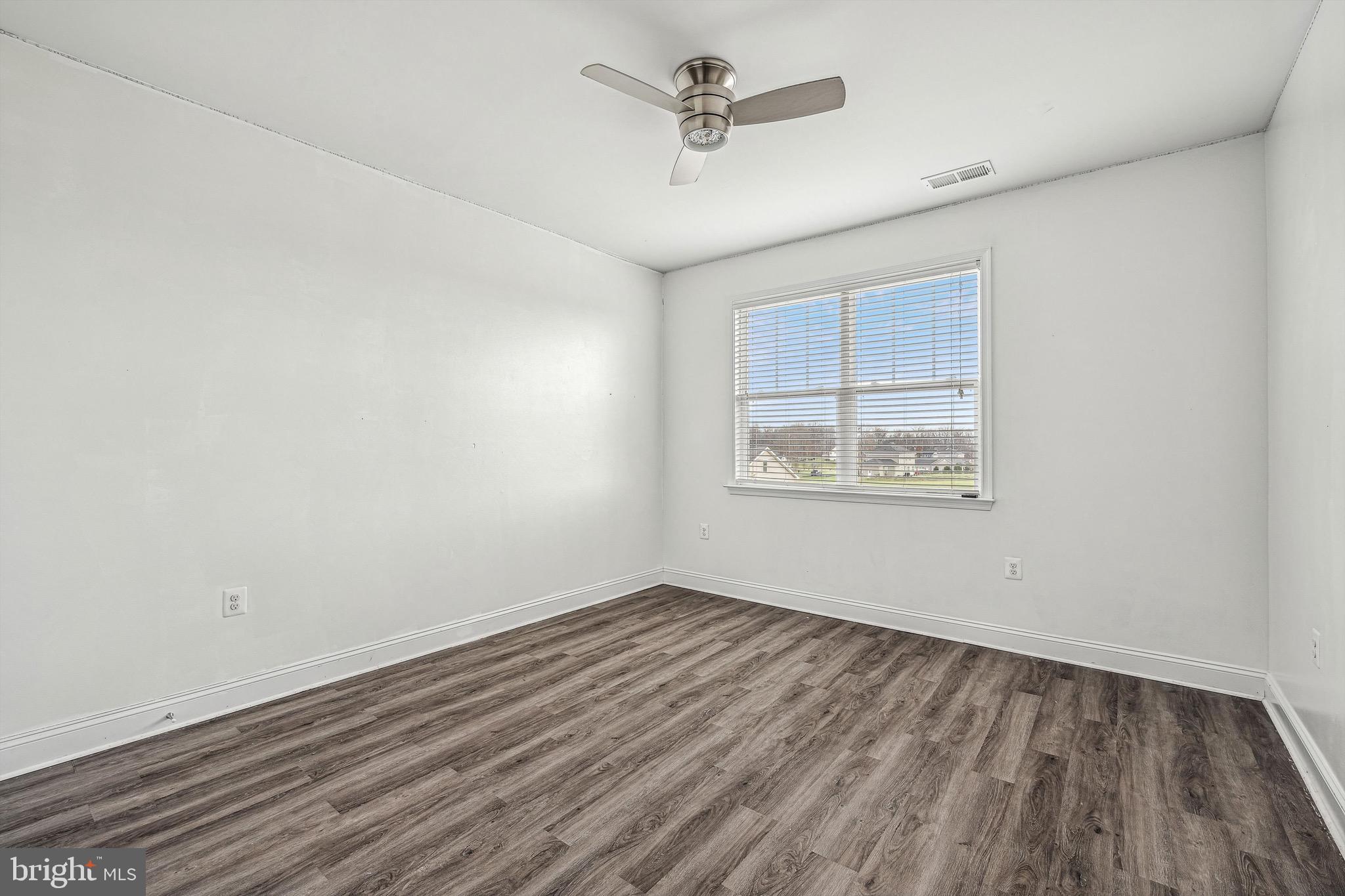 WILLOW RIDGE - Residential