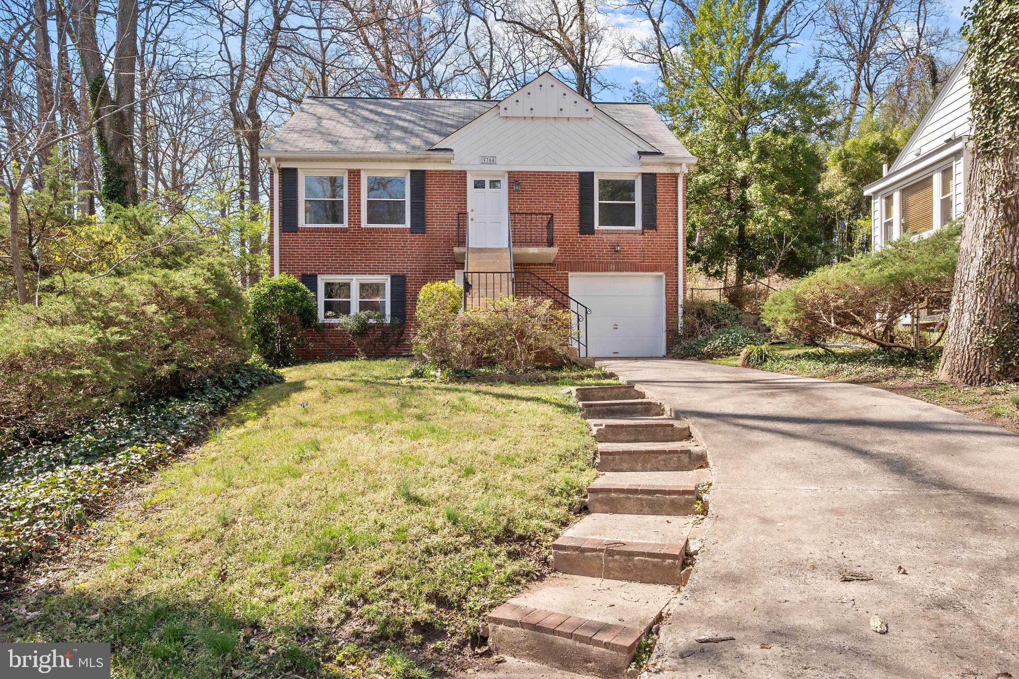 NORTH HILLS - Residential