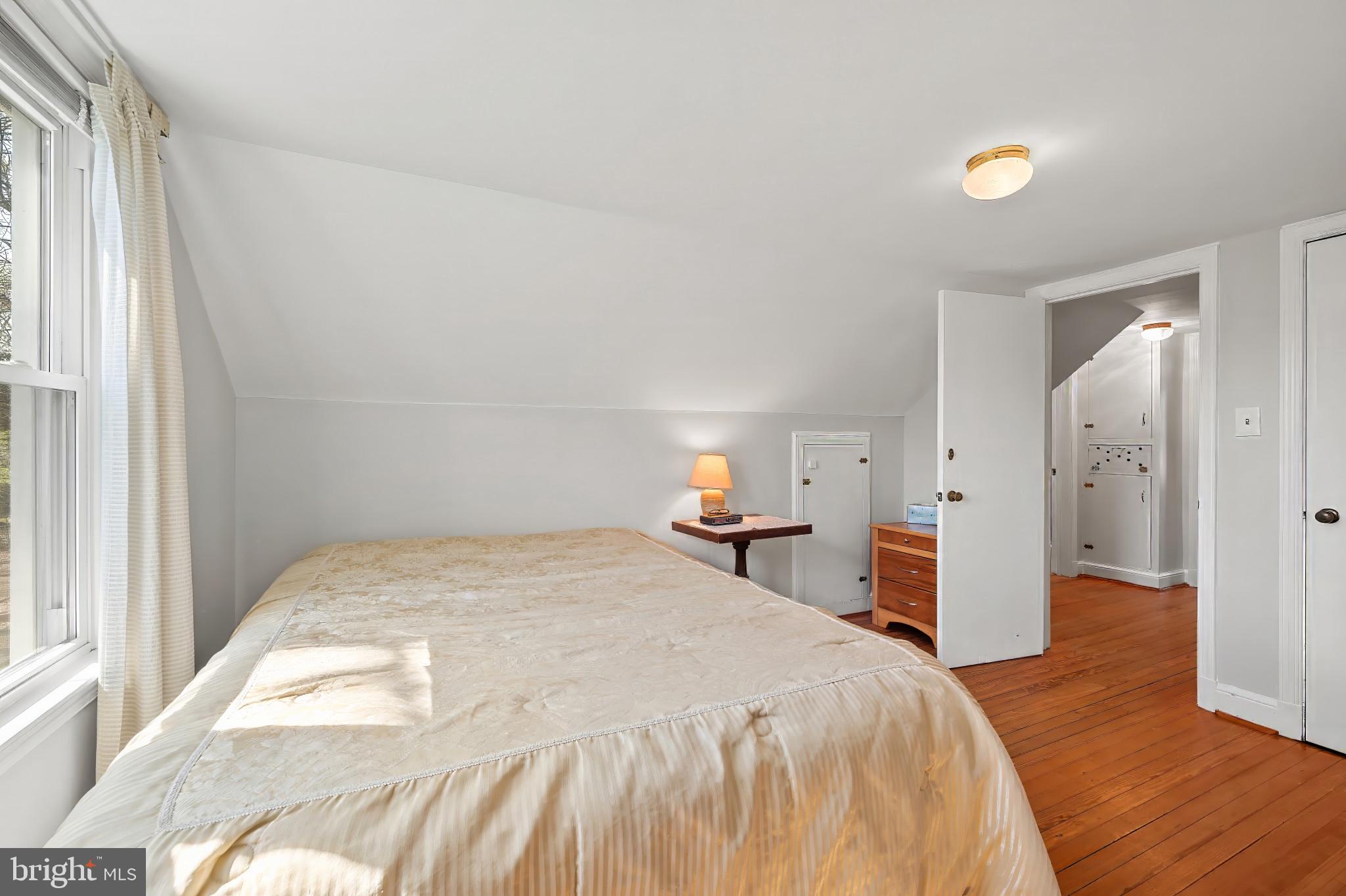 NORTH HILLS - Residential