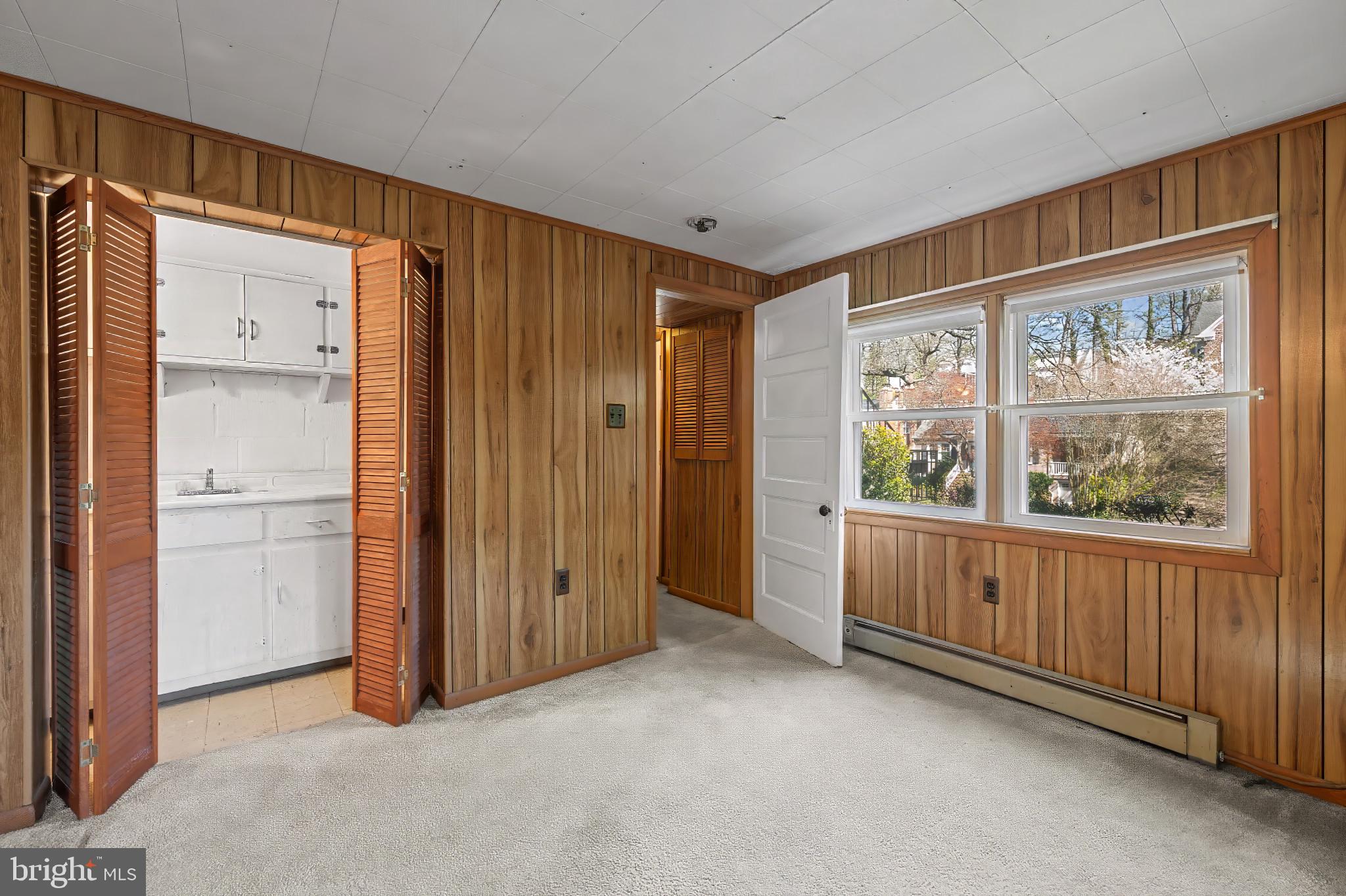 NORTH HILLS - Residential