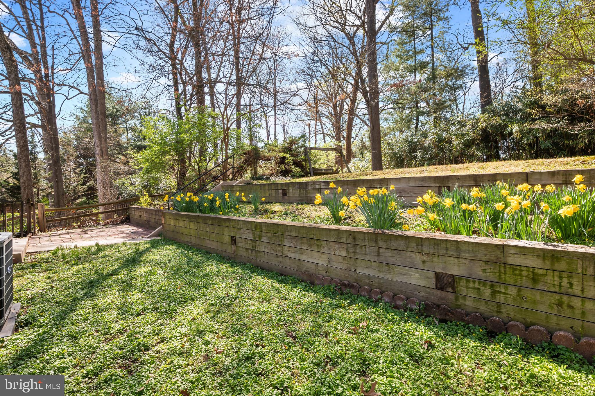 NORTH HILLS - Residential