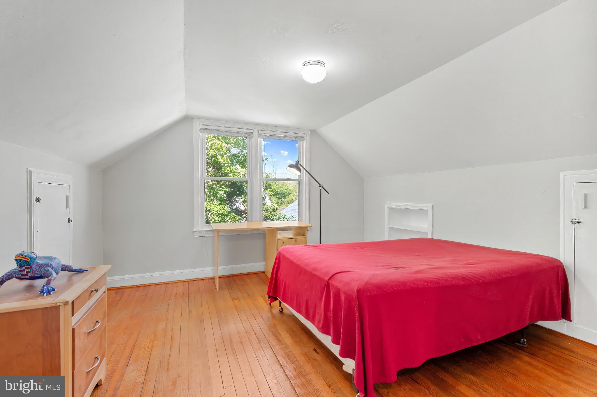 NORTH HILLS - Residential