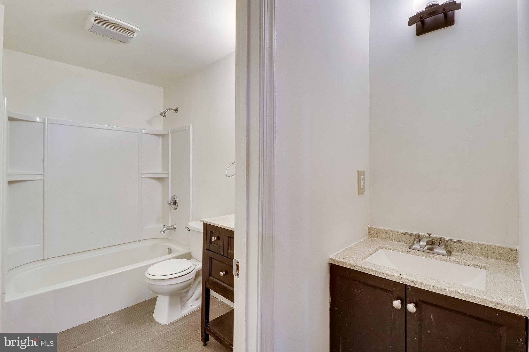 EDSALL PARK - Residential