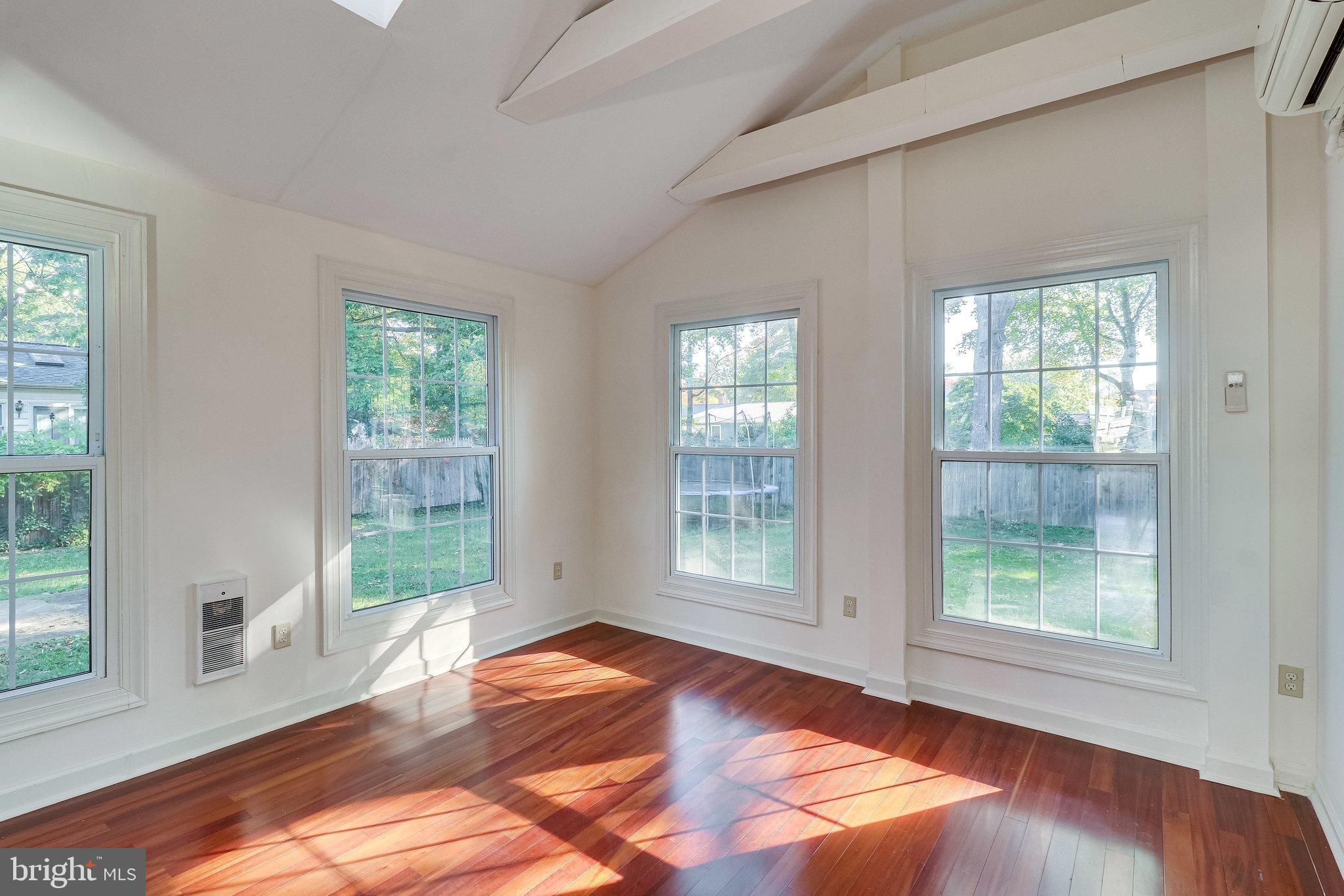 EDSALL PARK - Residential