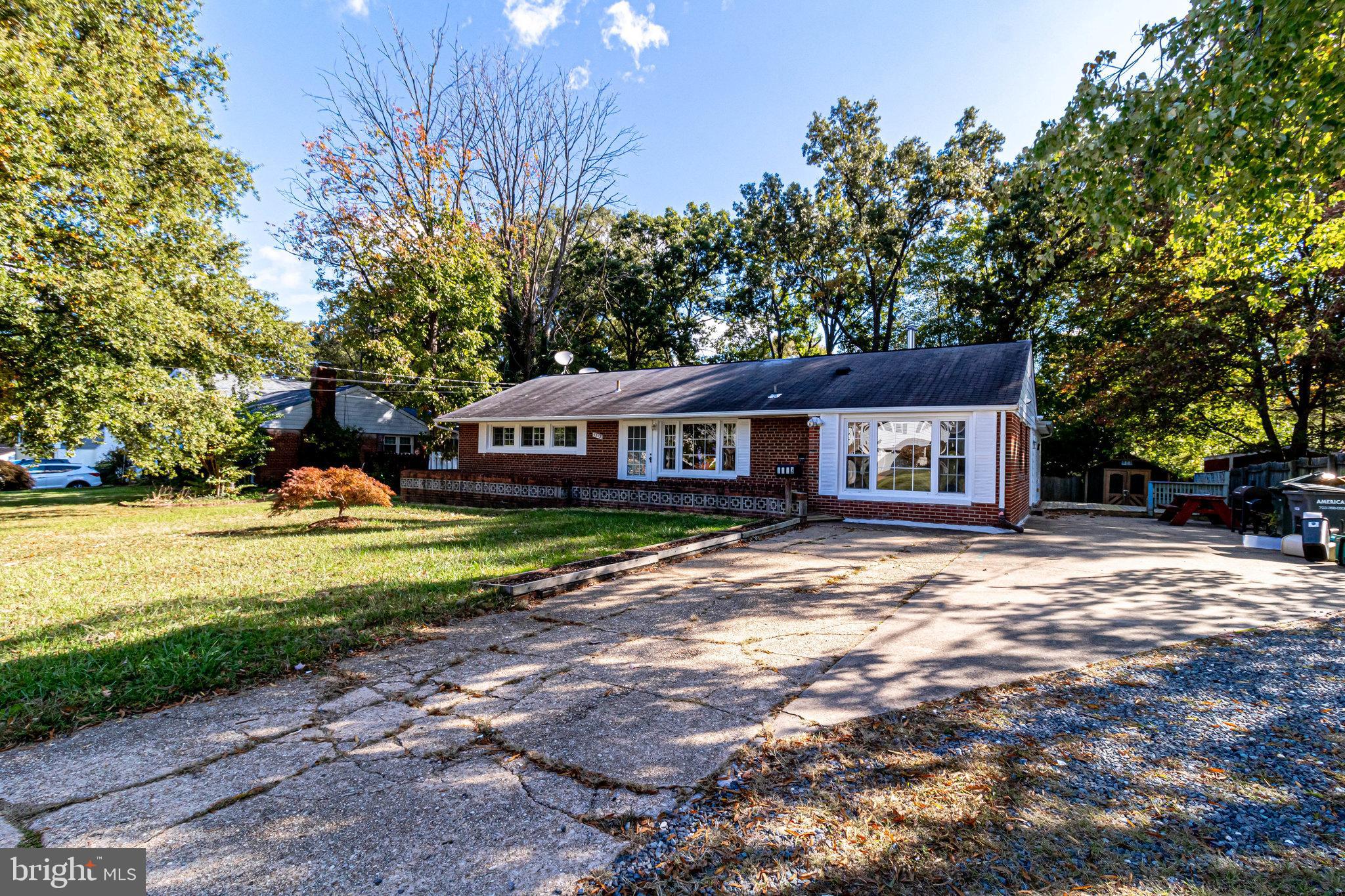 EDSALL PARK - Residential