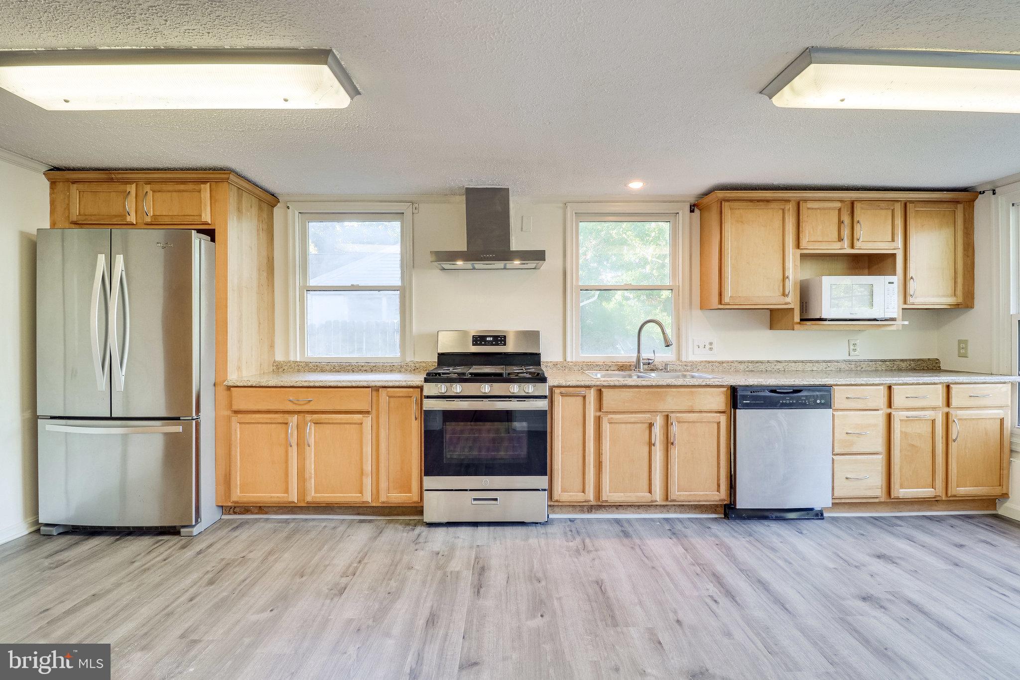 EDSALL PARK - Residential