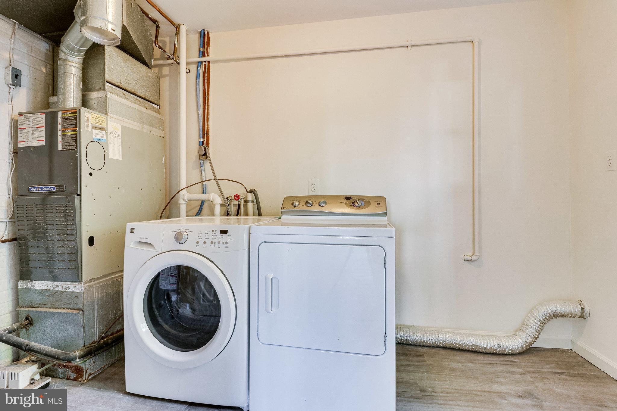 EDSALL PARK - Residential