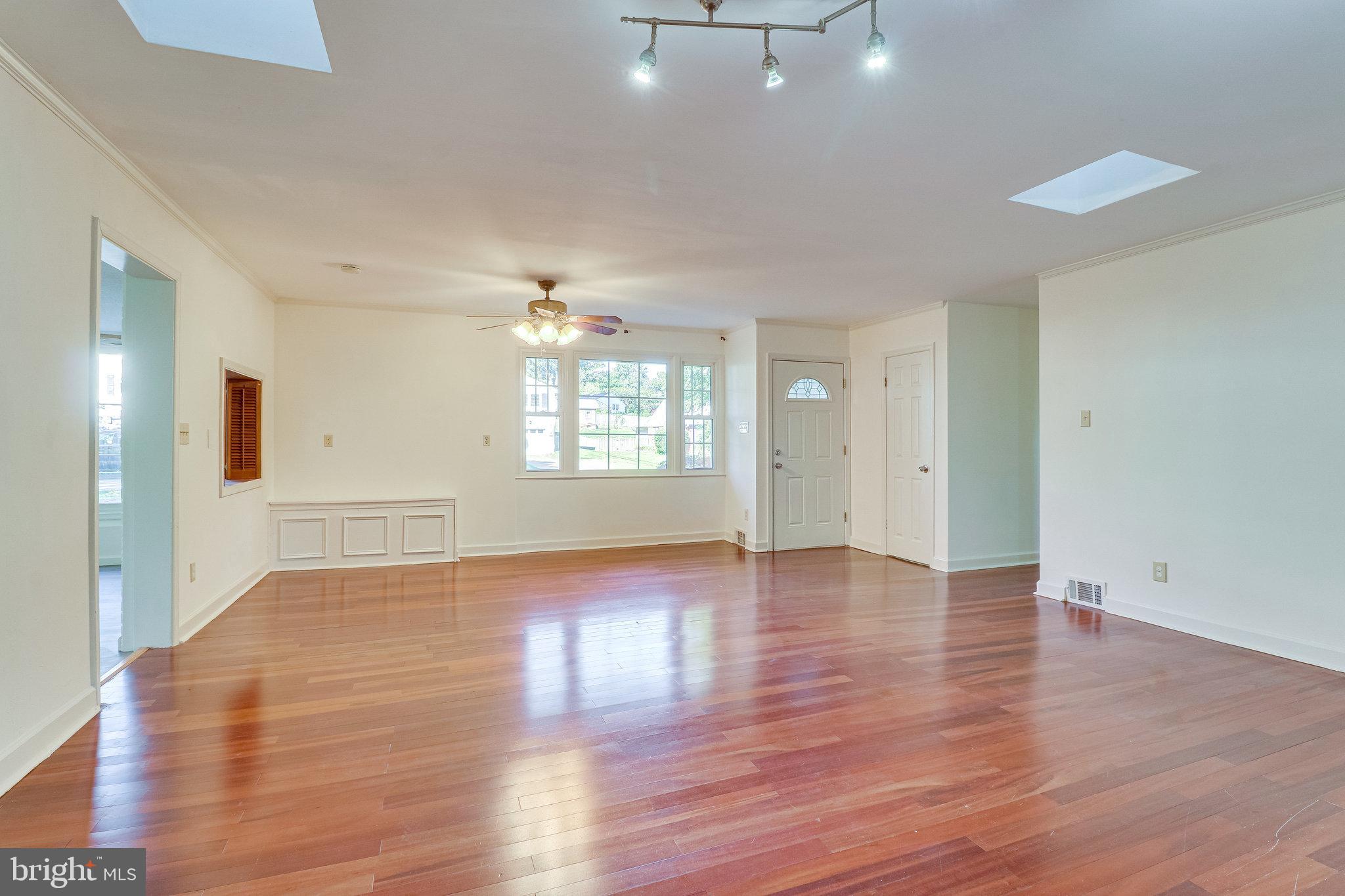 EDSALL PARK - Residential