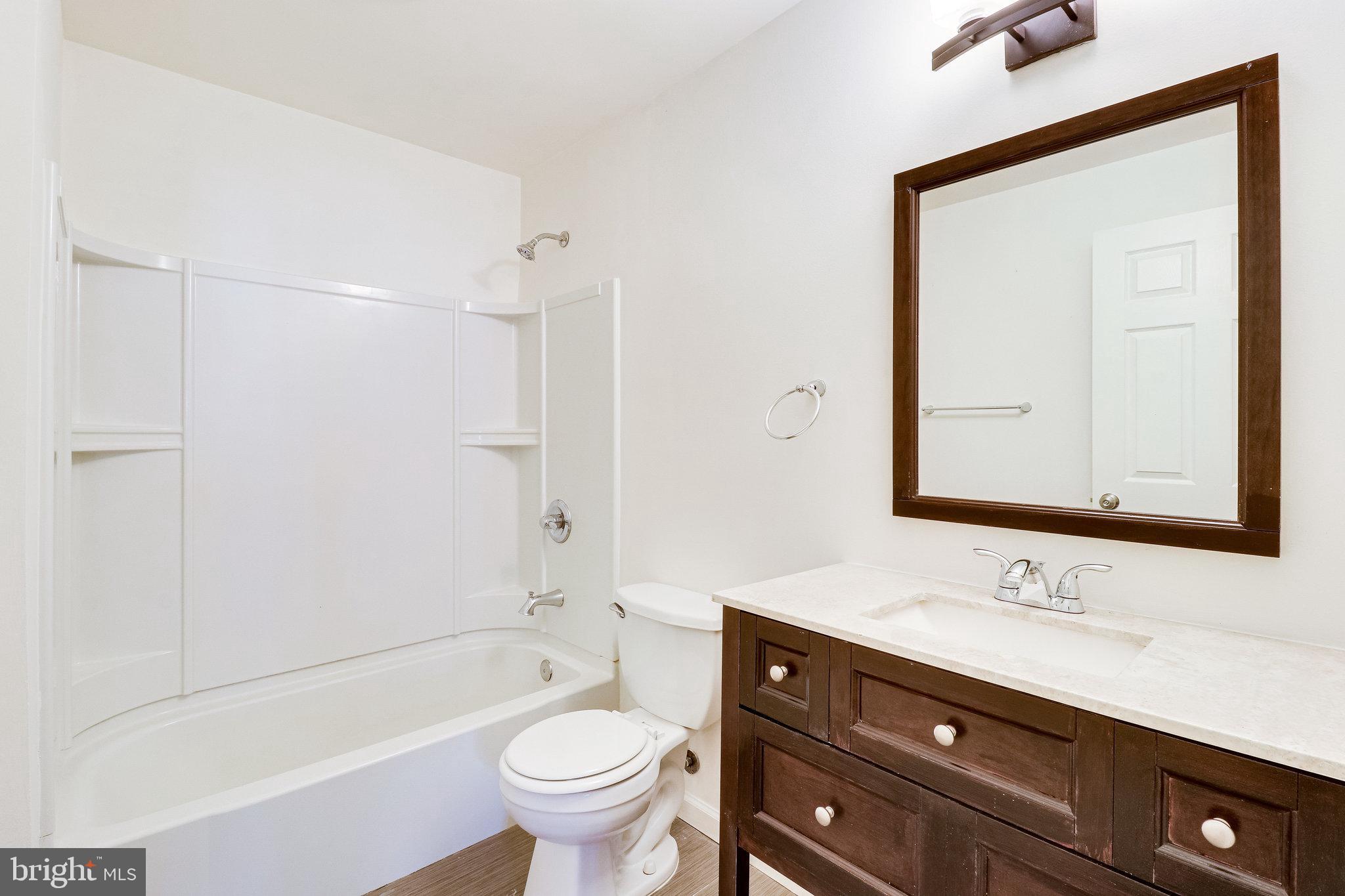 EDSALL PARK - Residential