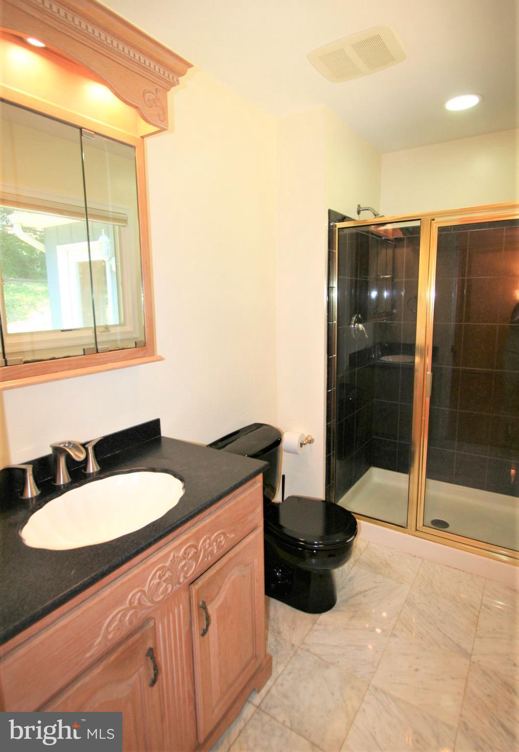 LONGFELLOW - Residential