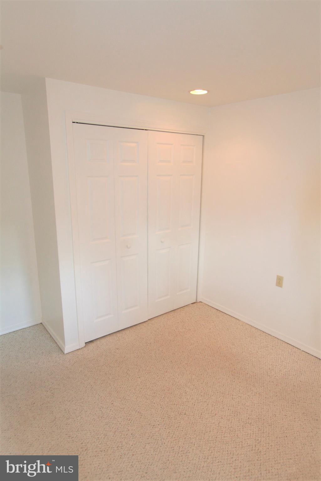 LONGFELLOW - Residential