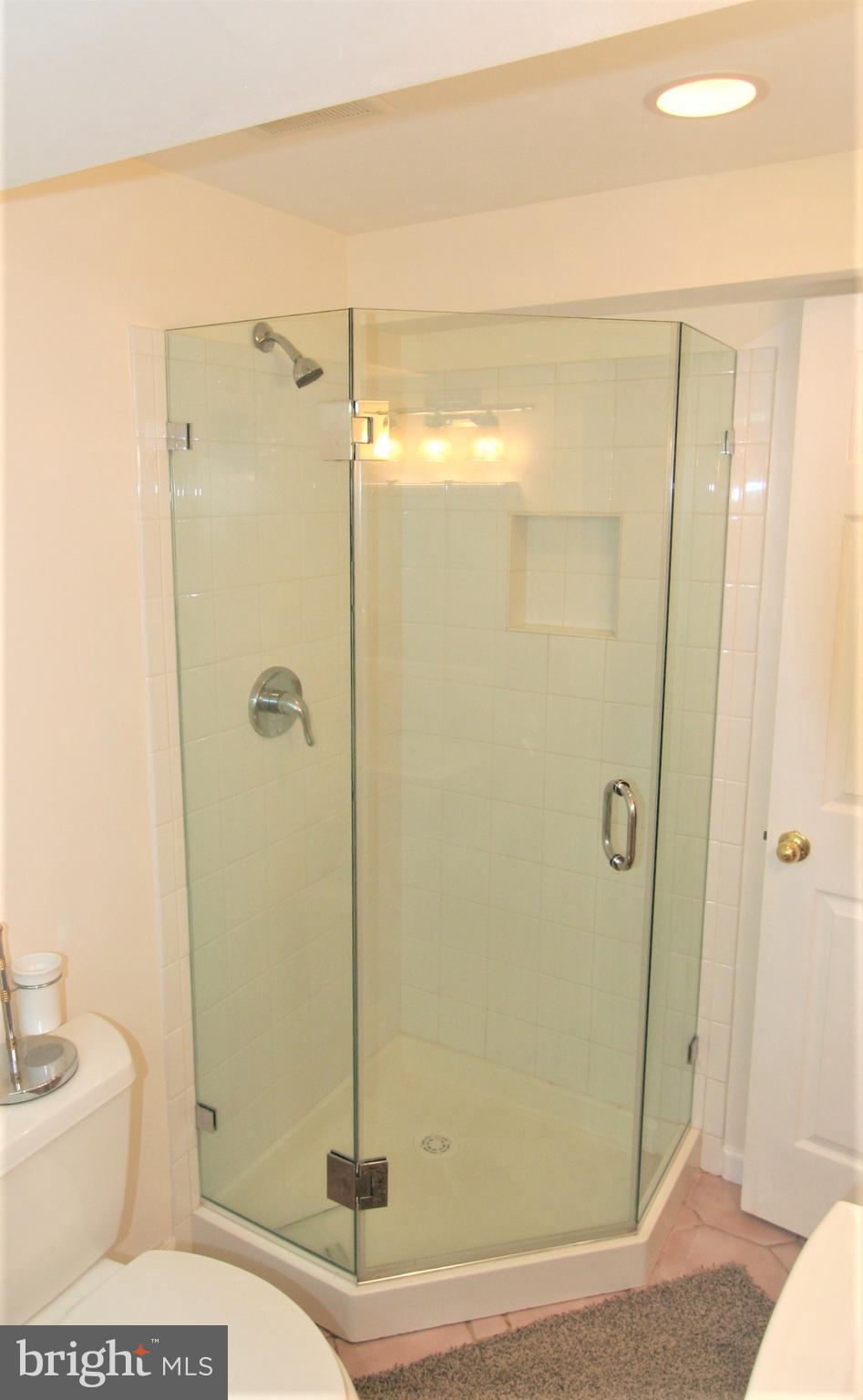 LONGFELLOW - Residential