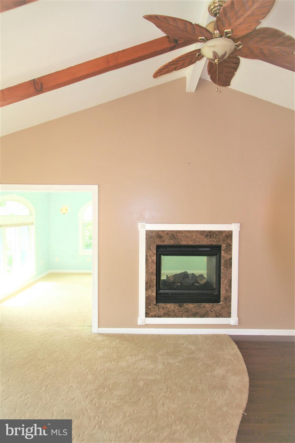 LONGFELLOW - Residential