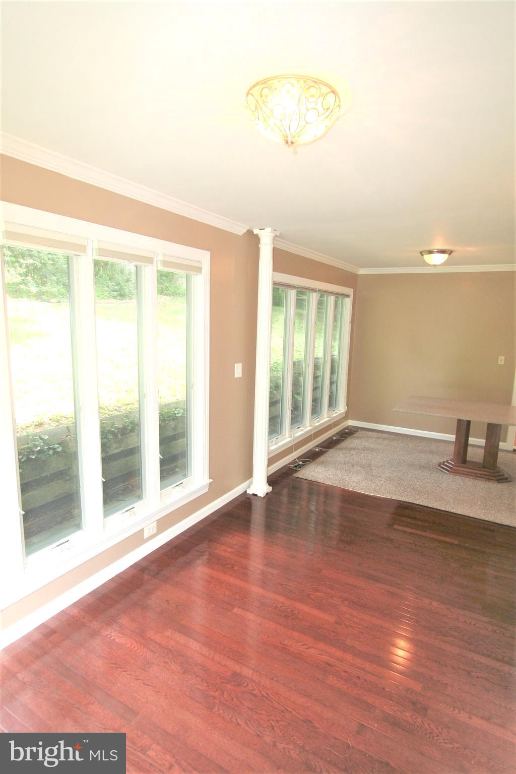 LONGFELLOW - Residential