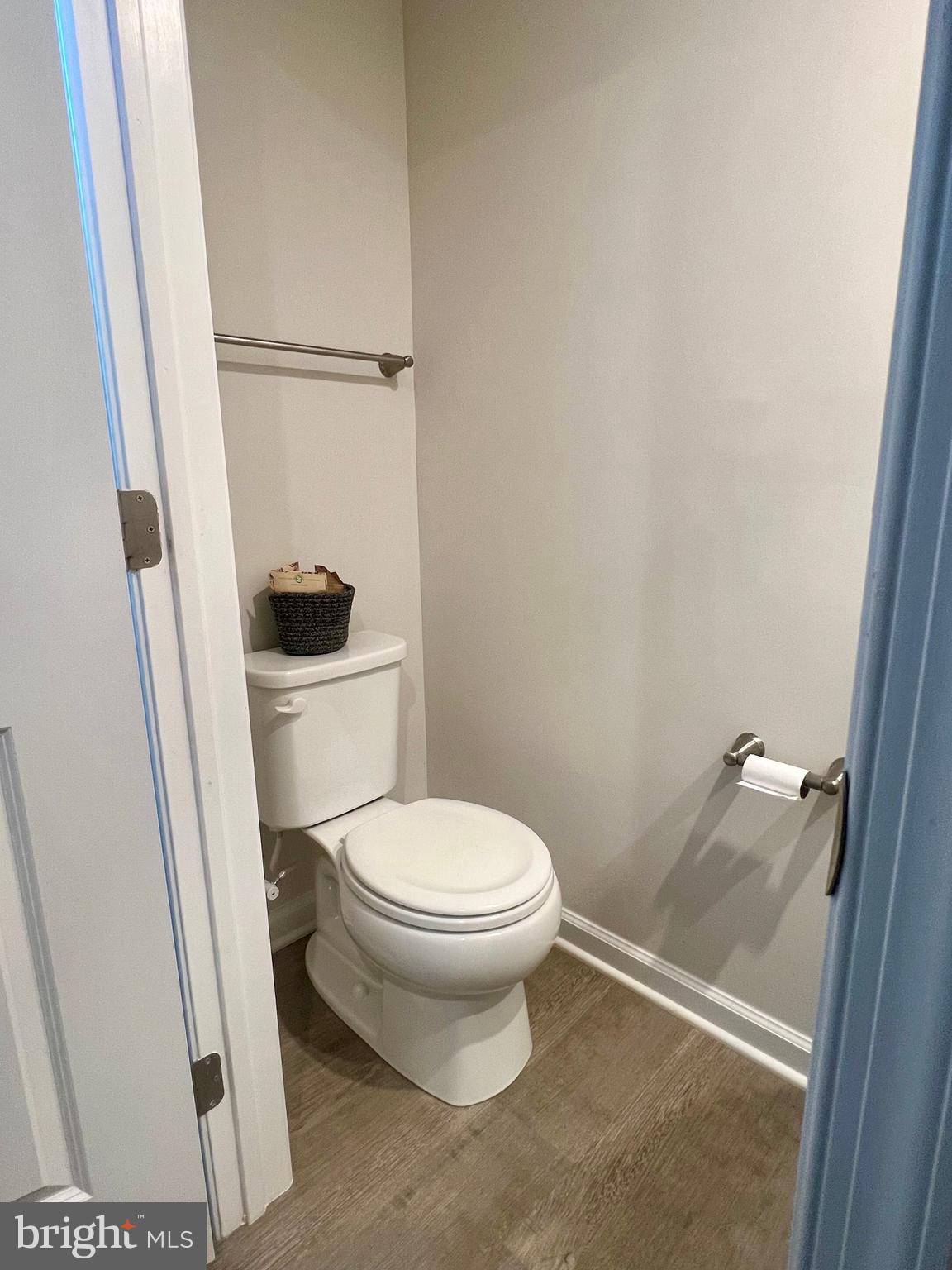 ANCHOR POINT - Residential