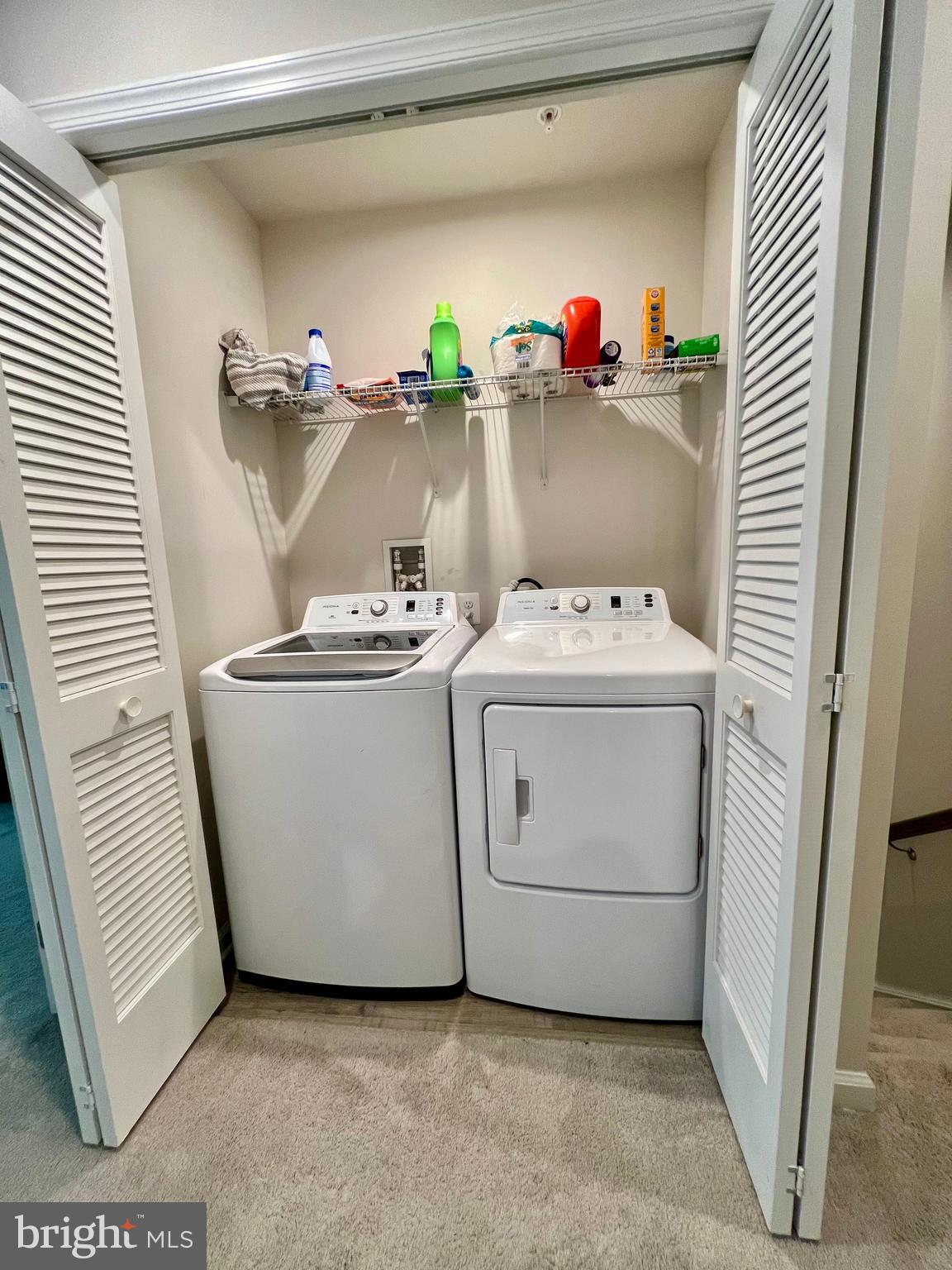 ANCHOR POINT - Residential