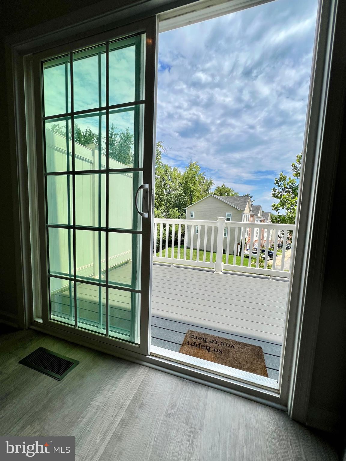 ANCHOR POINT - Residential