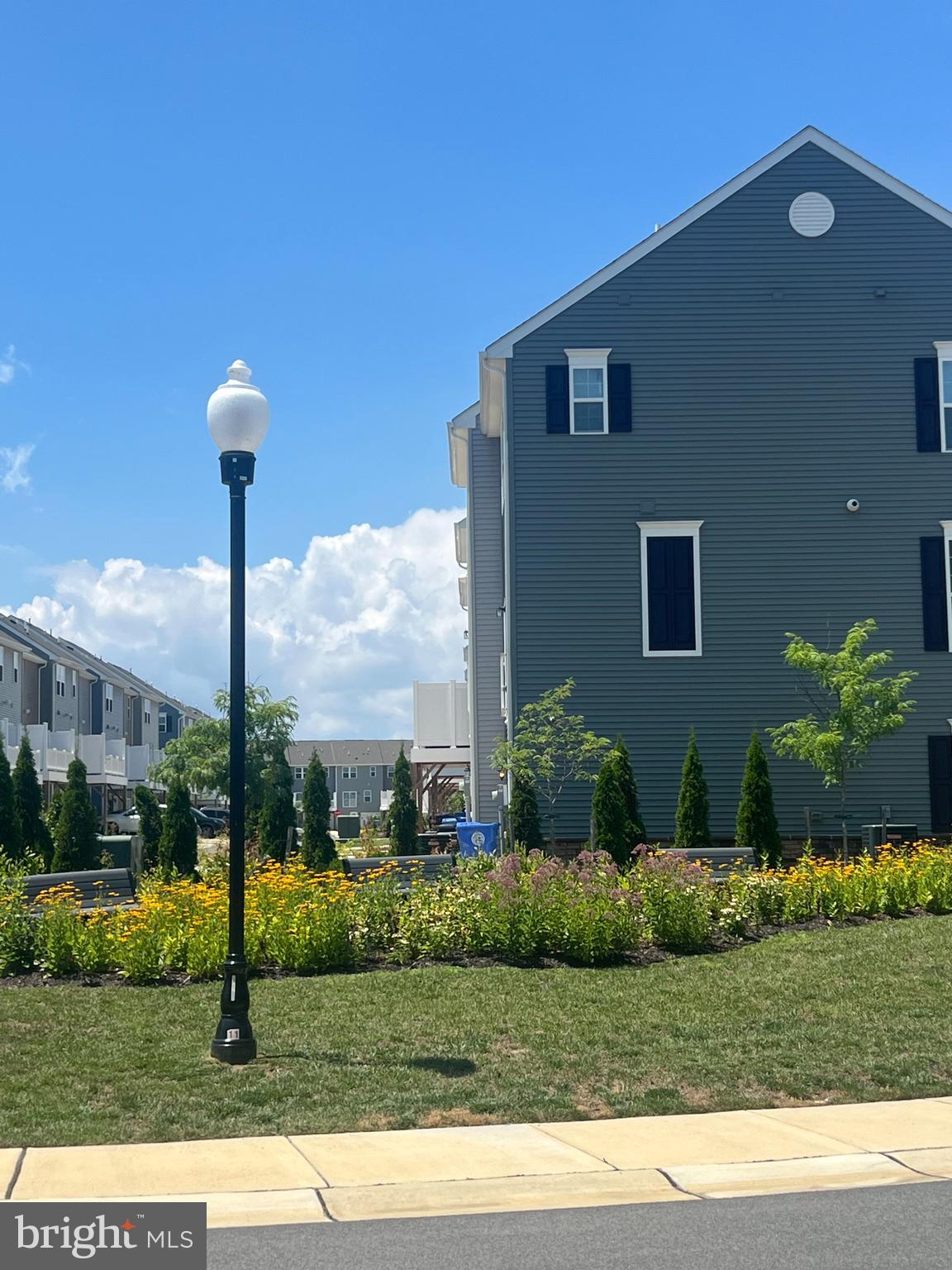 ANCHOR POINT - Residential