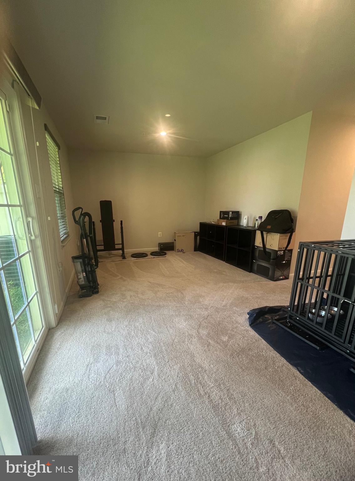 ANCHOR POINT - Residential