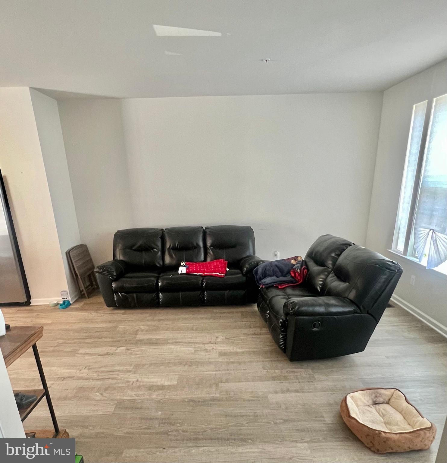 ANCHOR POINT - Residential