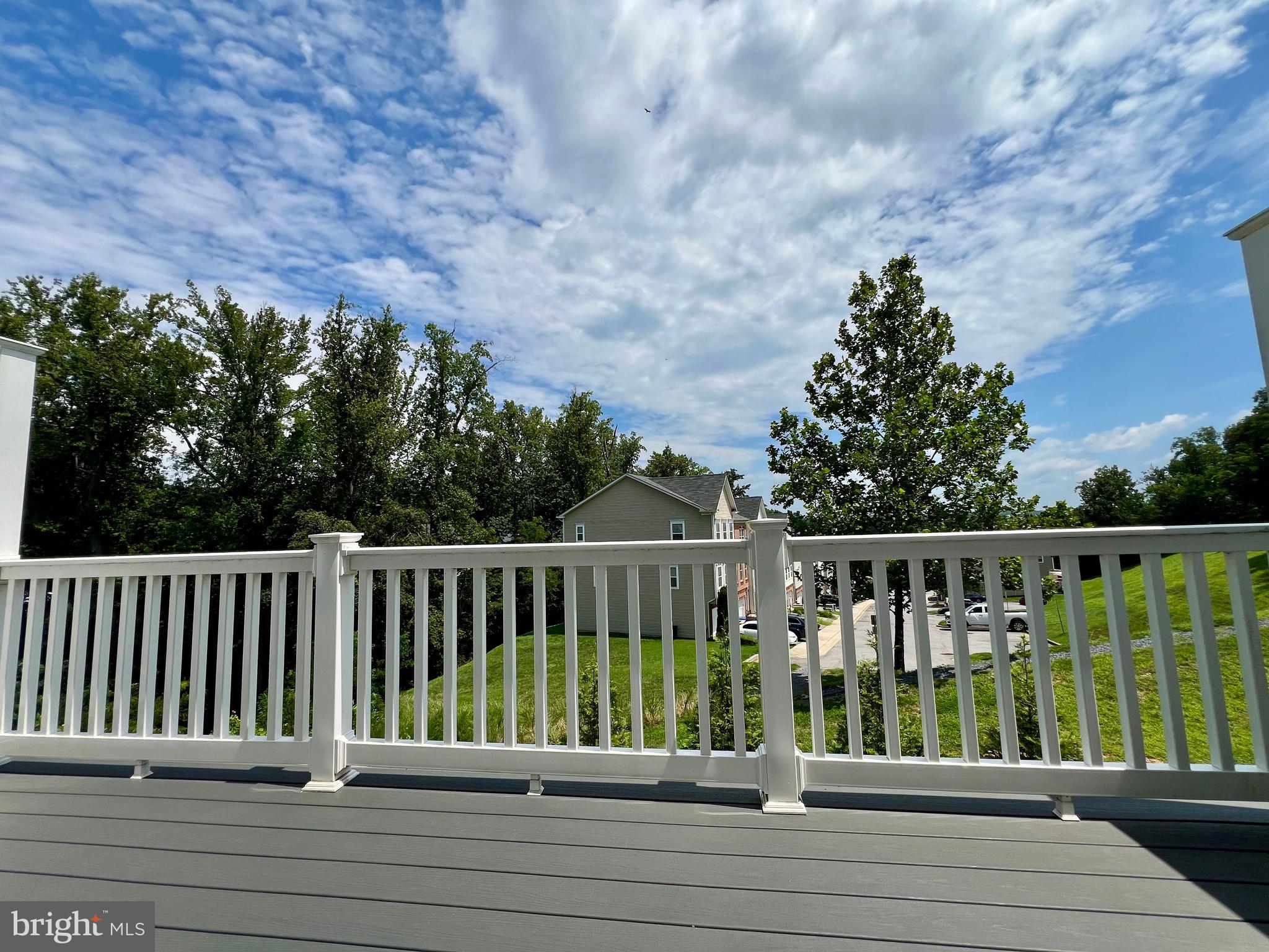 ANCHOR POINT - Residential