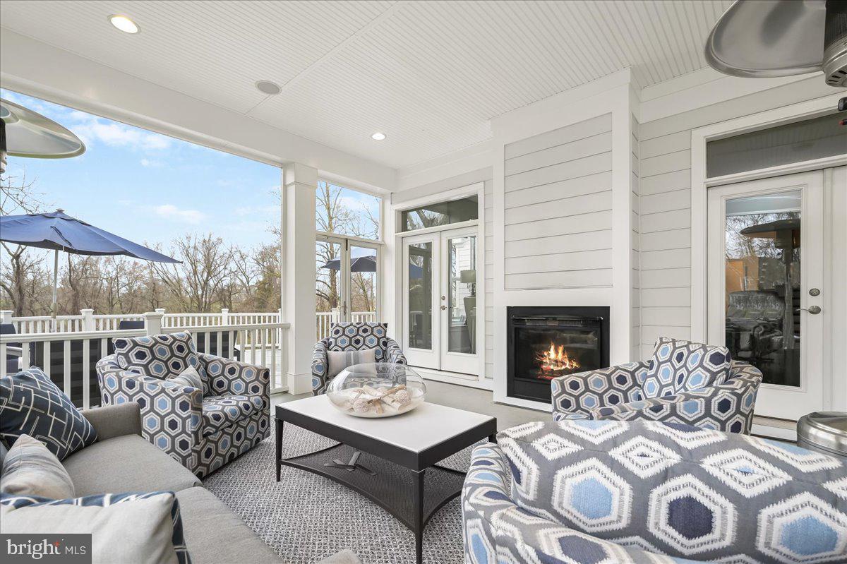 HIGHLAND RESERVE - Residential