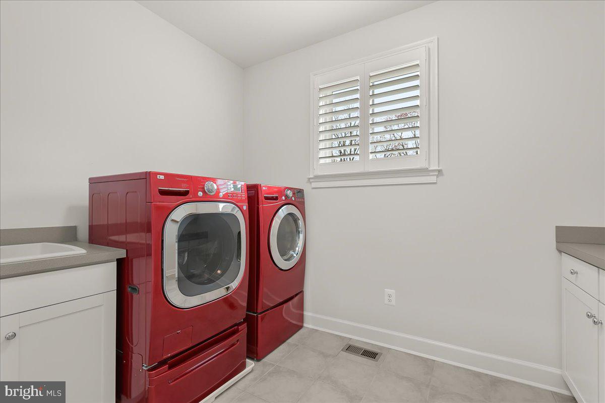 HIGHLAND RESERVE - Residential