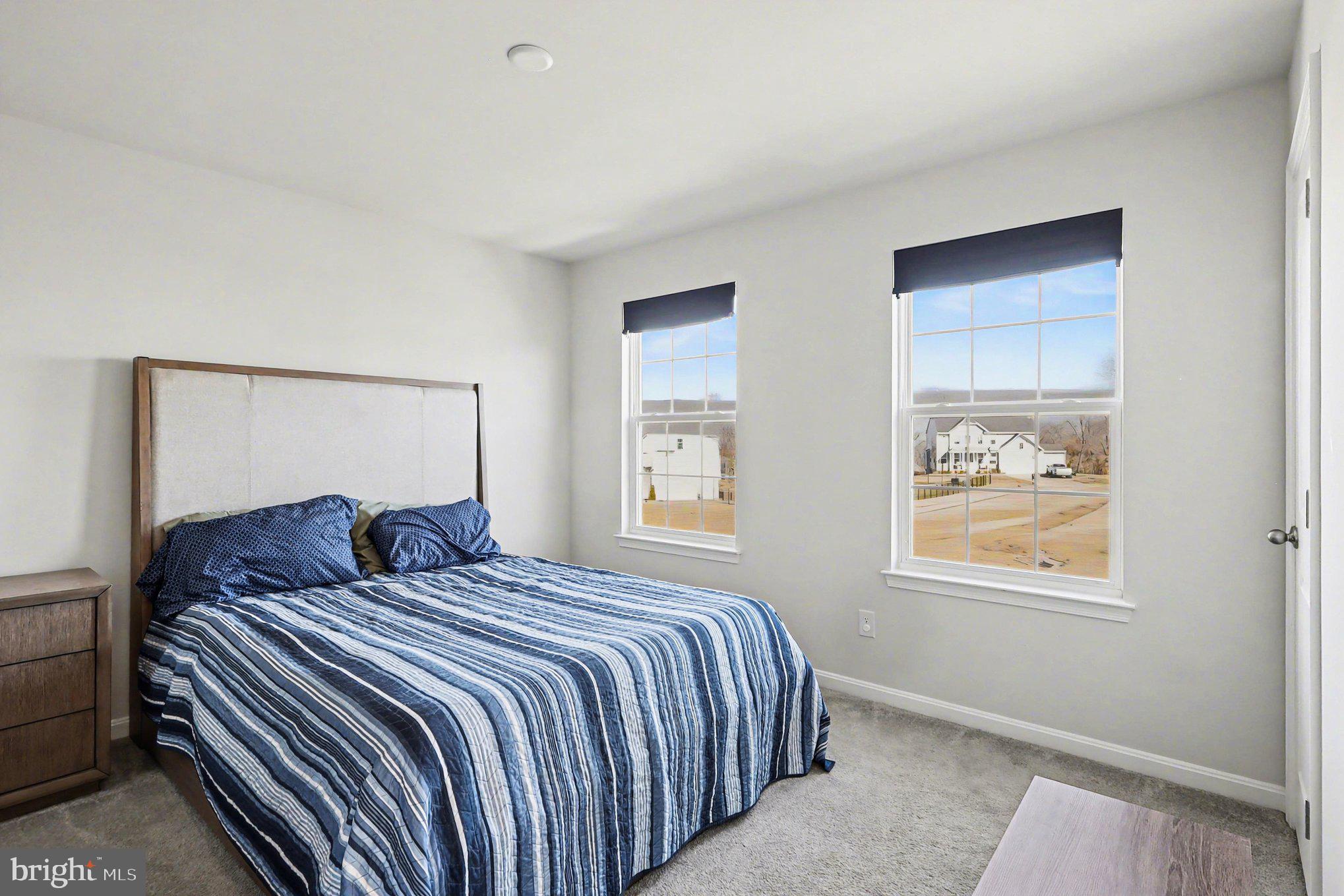 NEW POST ON THE RAPPAHANNOCK - Residential