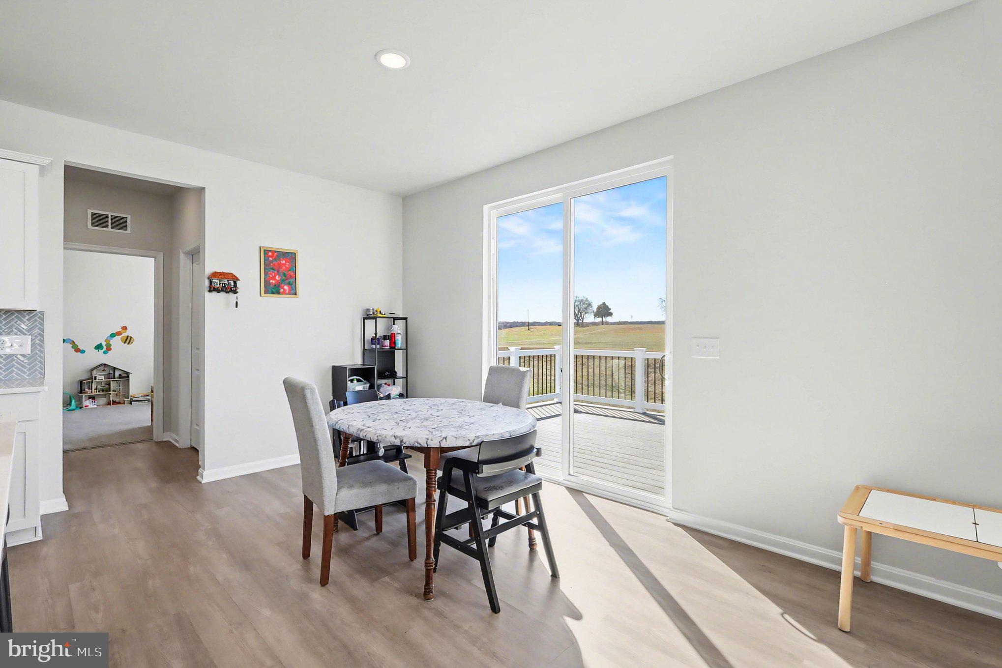 NEW POST ON THE RAPPAHANNOCK - Residential