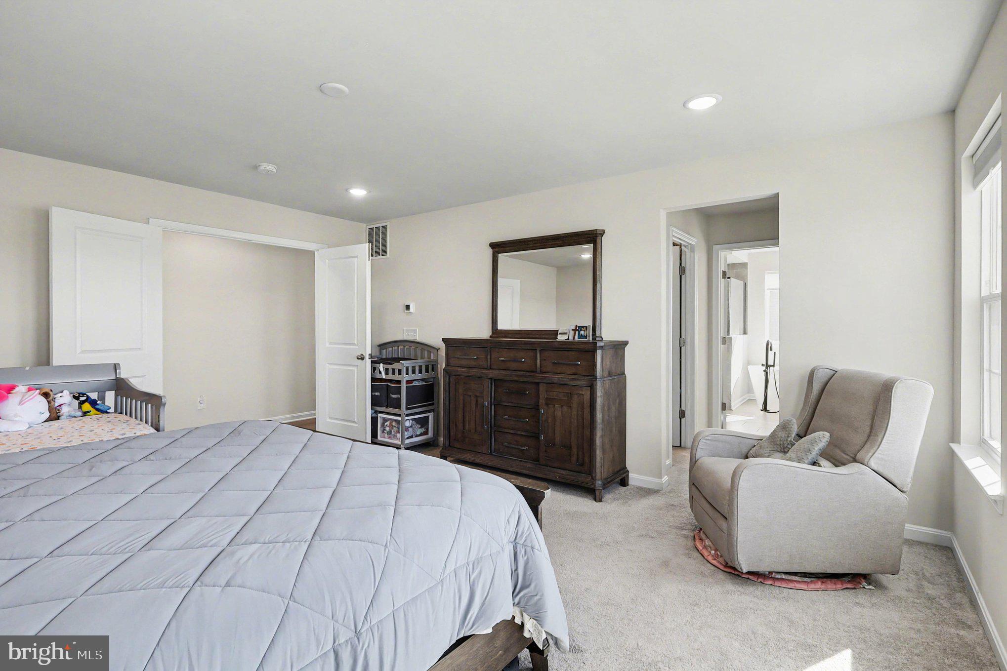 NEW POST ON THE RAPPAHANNOCK - Residential