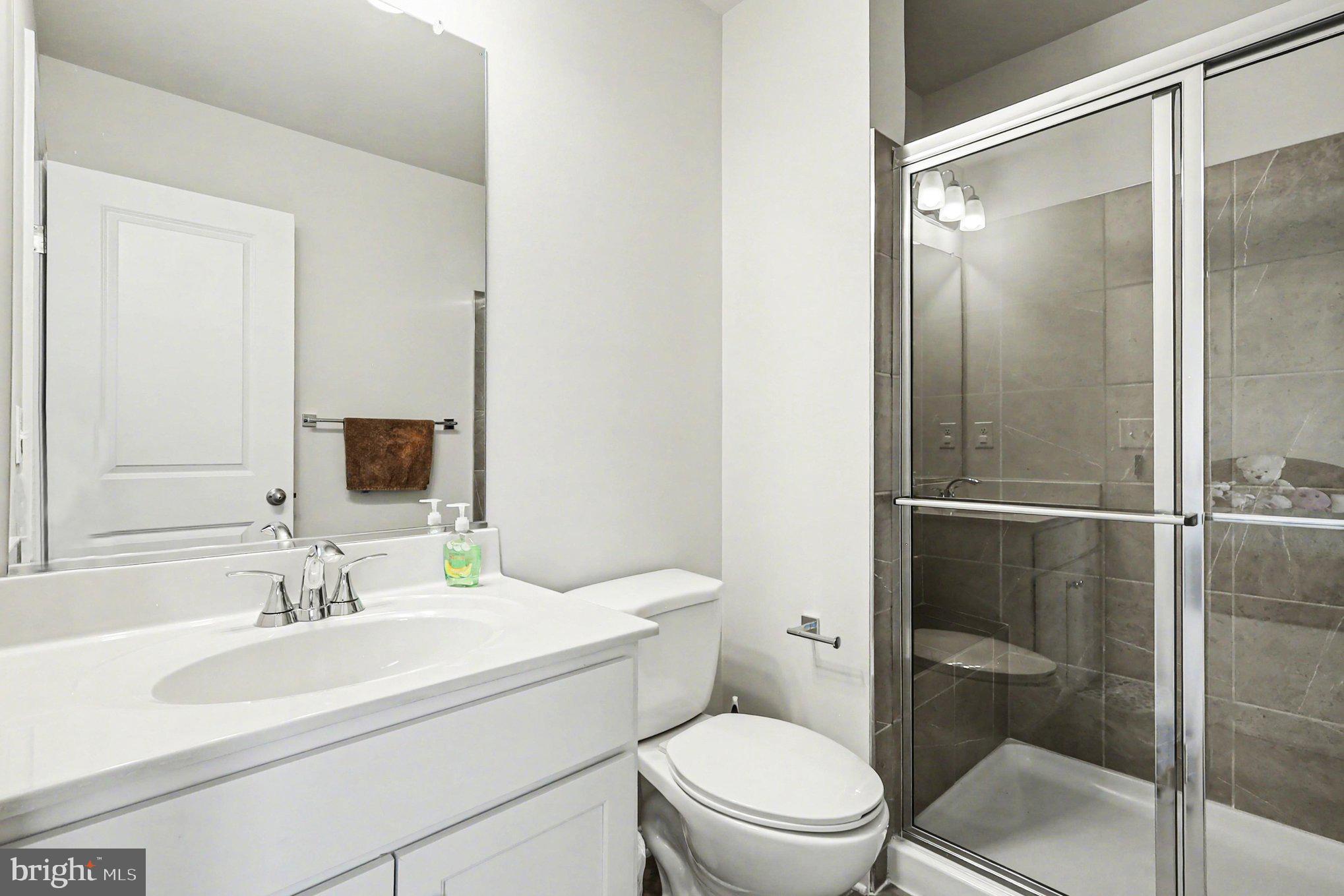 NEW POST ON THE RAPPAHANNOCK - Residential