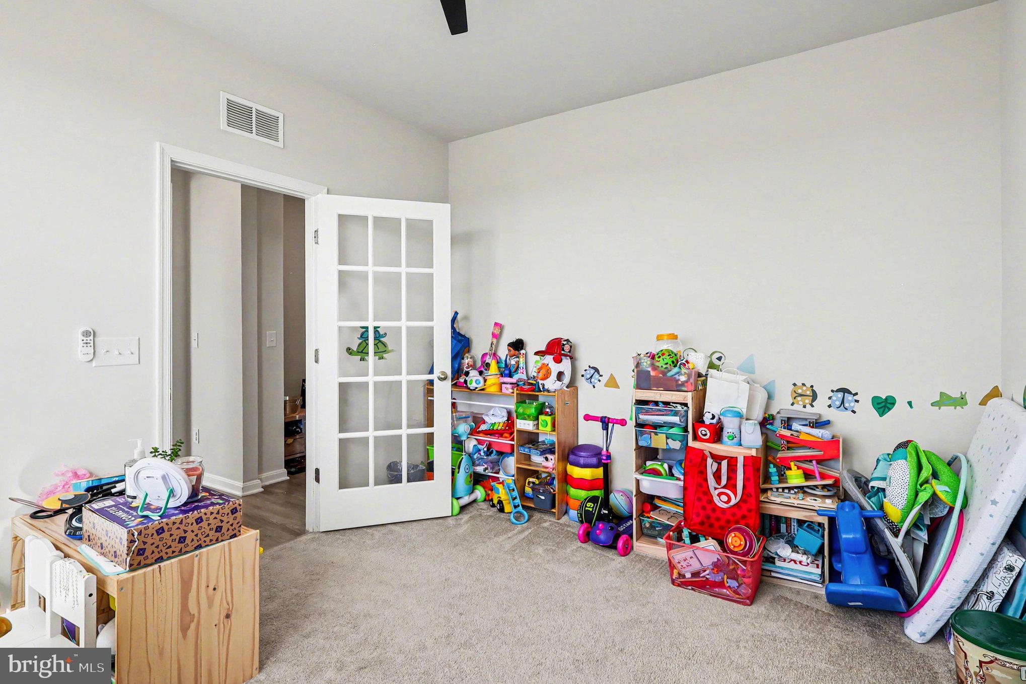 NEW POST ON THE RAPPAHANNOCK - Residential