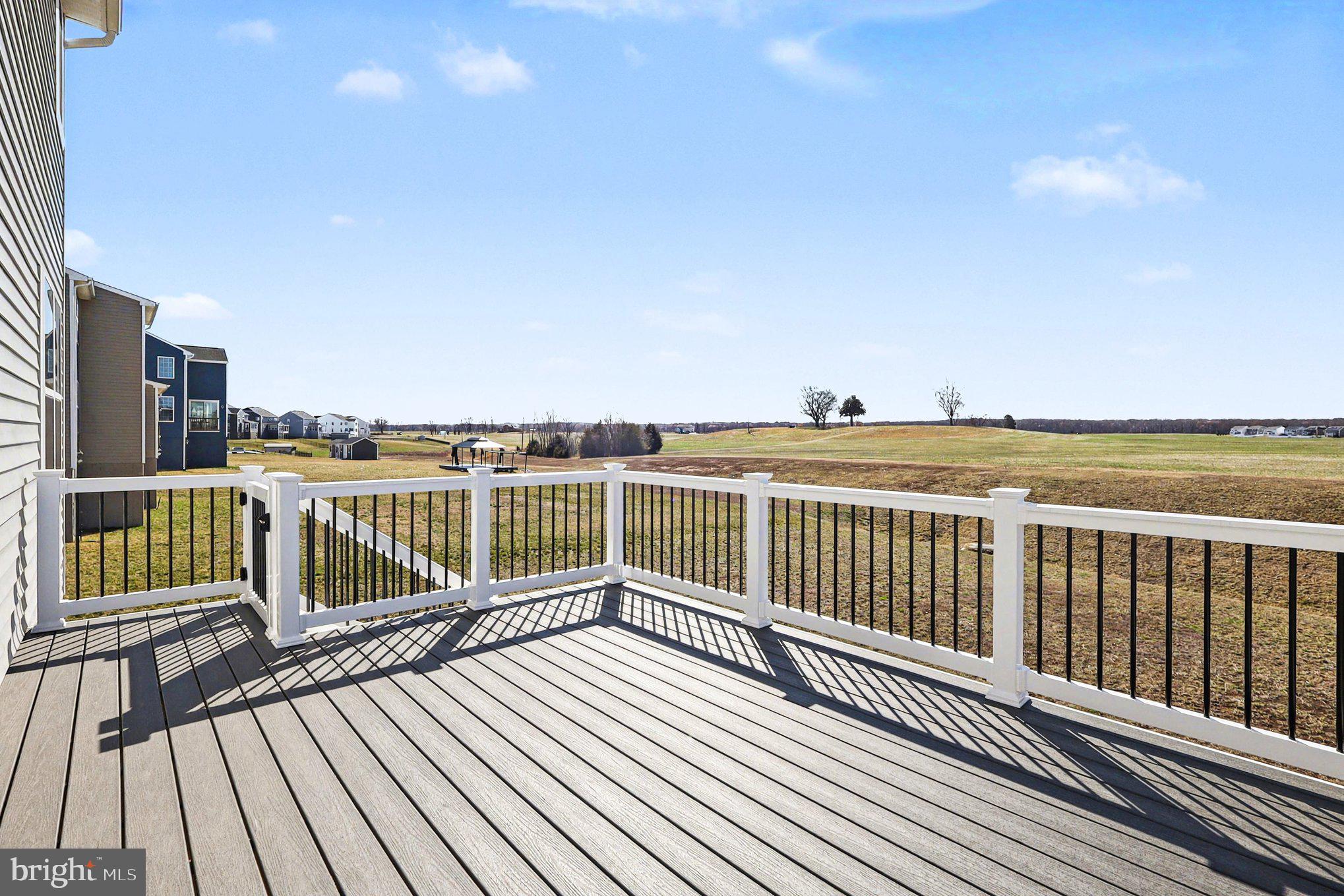 NEW POST ON THE RAPPAHANNOCK - Residential