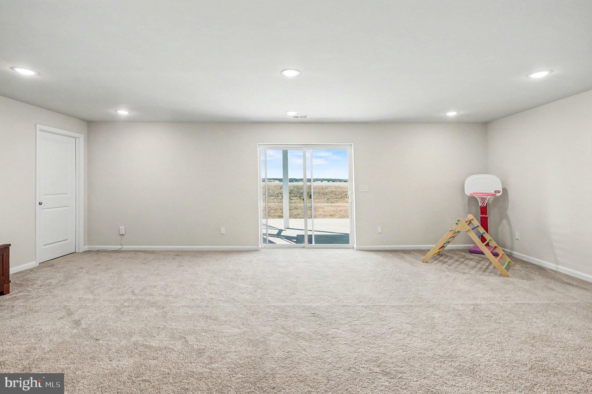 NEW POST ON THE RAPPAHANNOCK - Residential