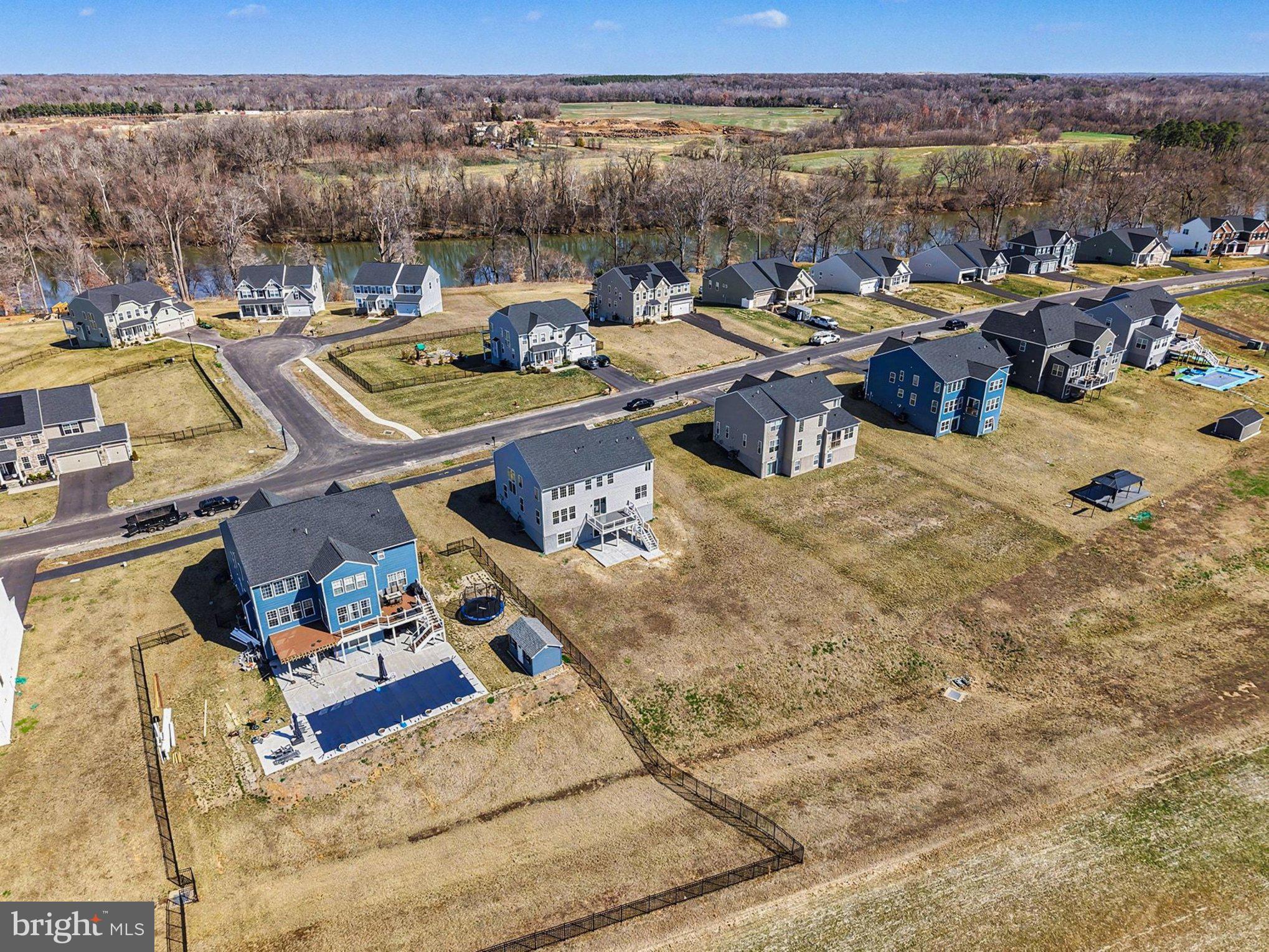 NEW POST ON THE RAPPAHANNOCK - Residential