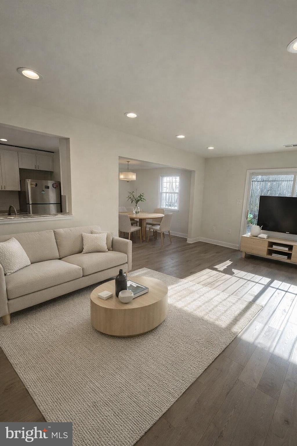 WILLOW HILLS- RESUB PARC - Residential