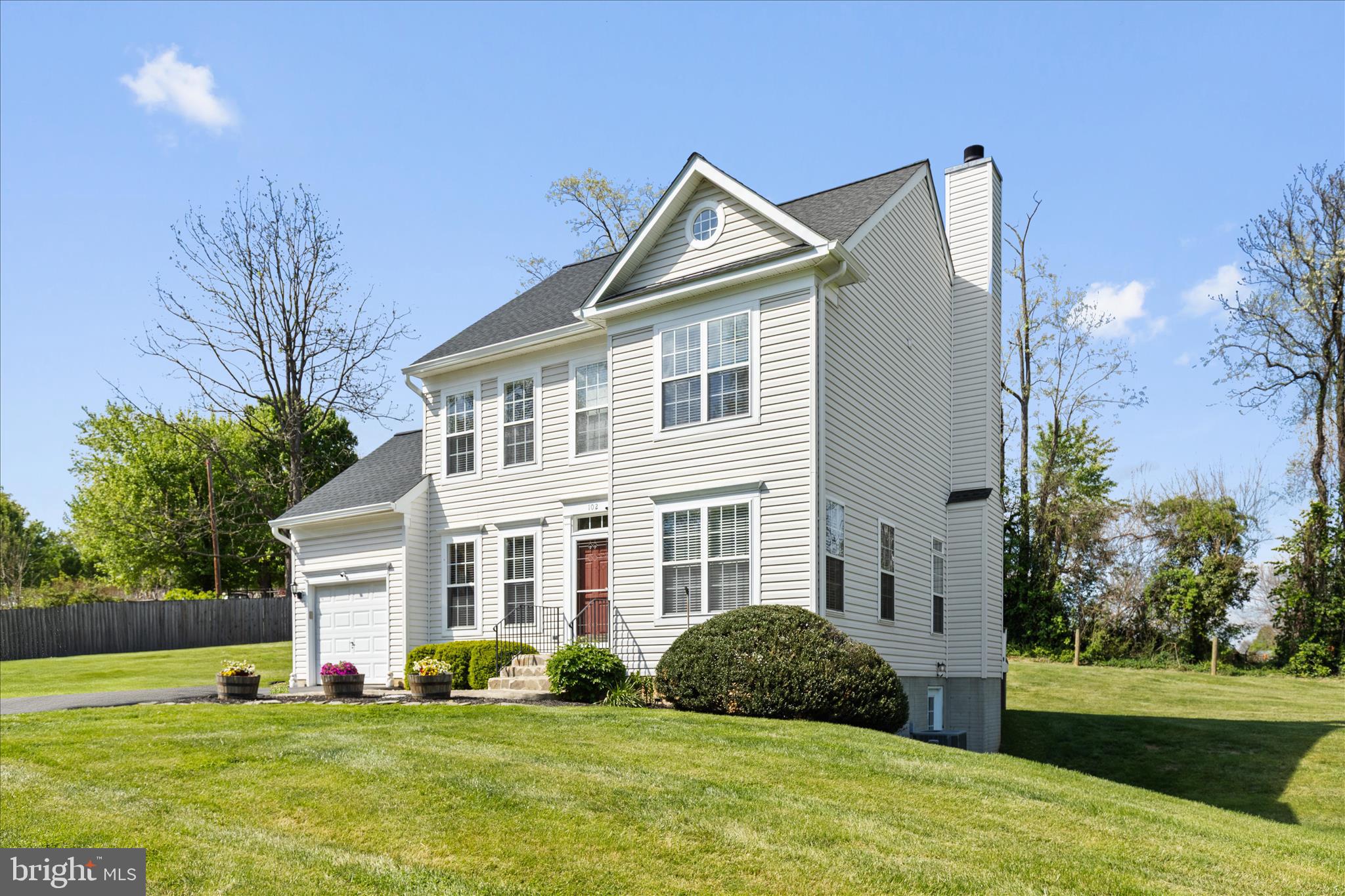 102 DELAWARE AVENUE