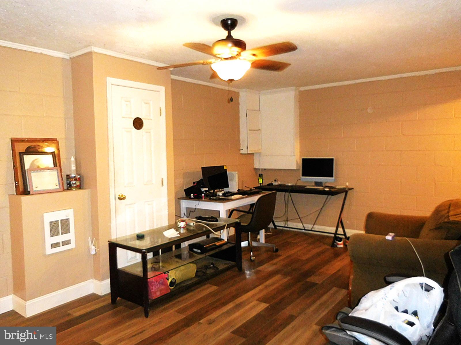 RIDGEFIELD - Residential