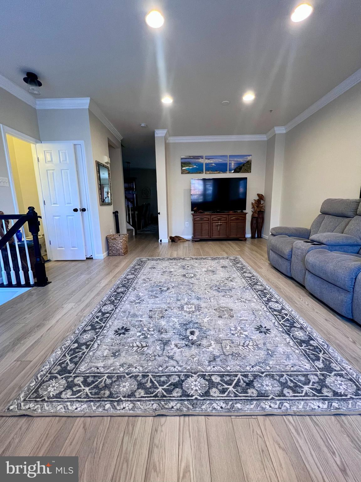 THE LANDINGS AT RIVER OAKS - Residential