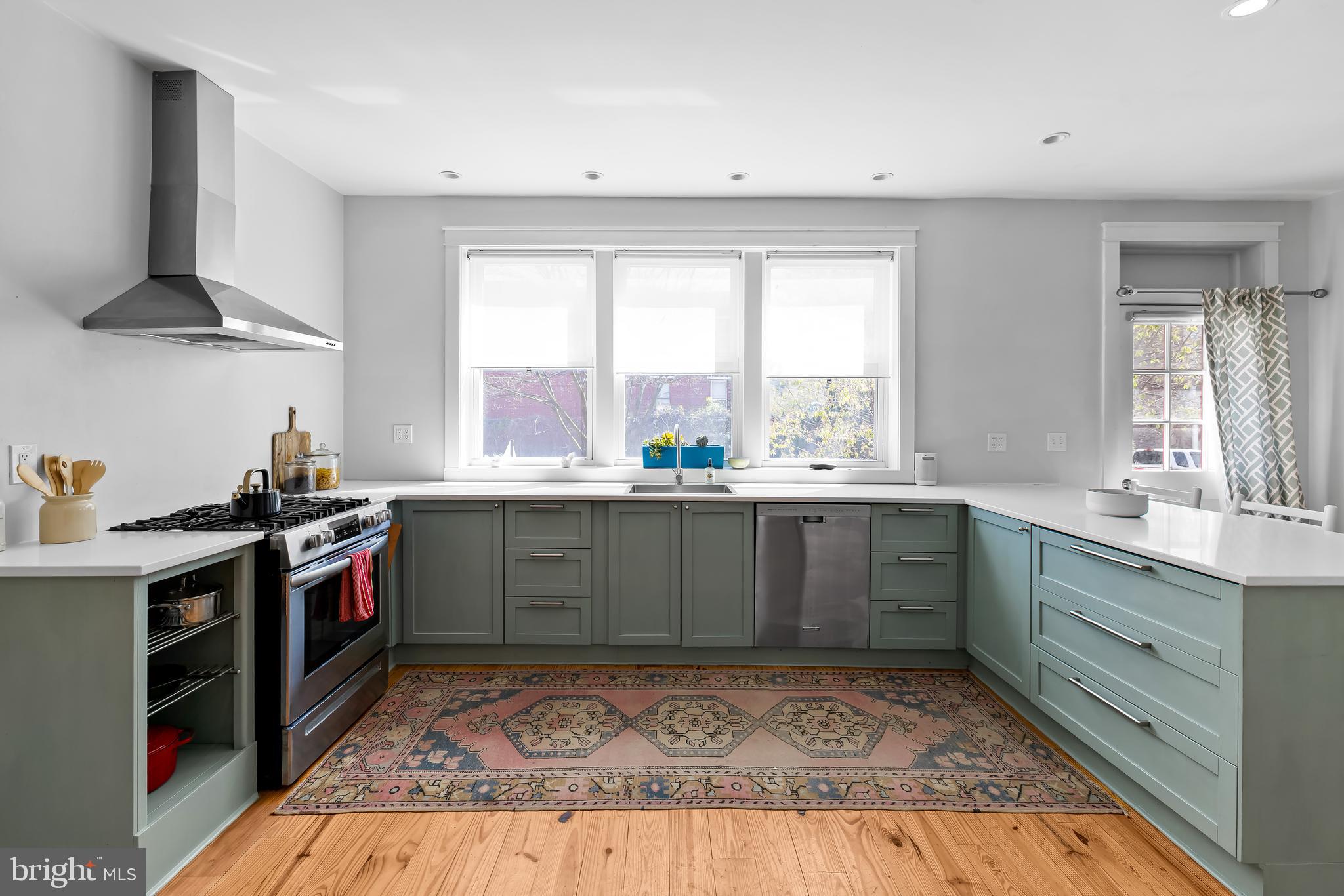 RESERVOIR HILL - Residential