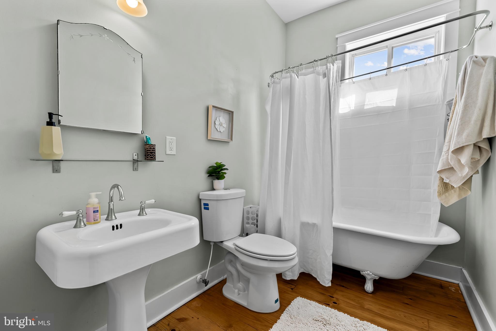 RESERVOIR HILL - Residential