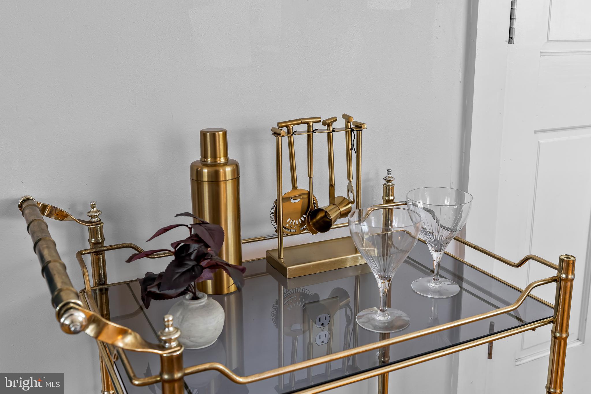 RESERVOIR HILL - Residential