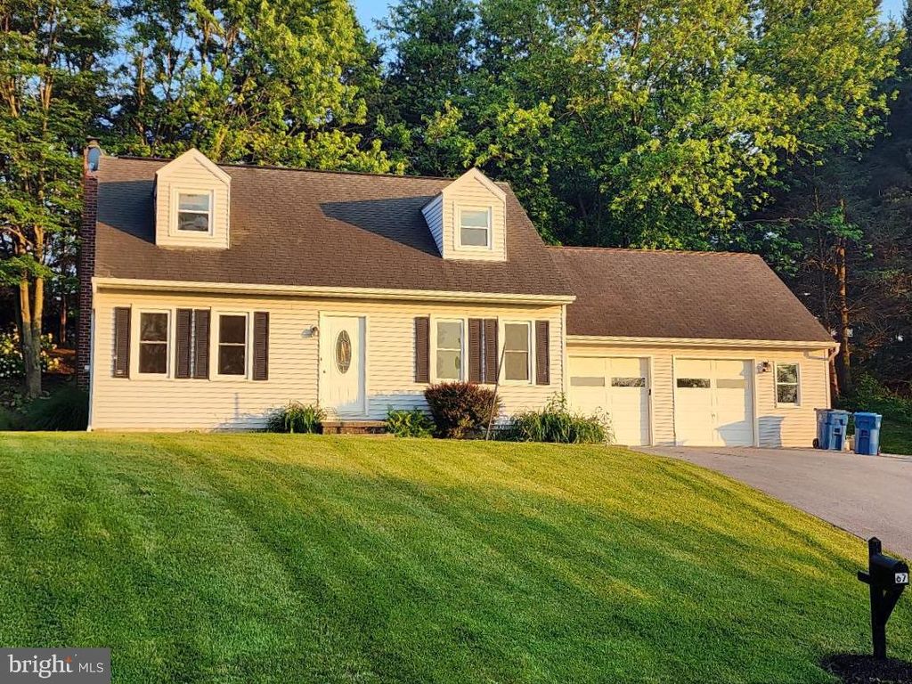 Photo of 67 Angela Drive, ELIZABETHTOWN, PA 17022 (MLS # PALA2071706)