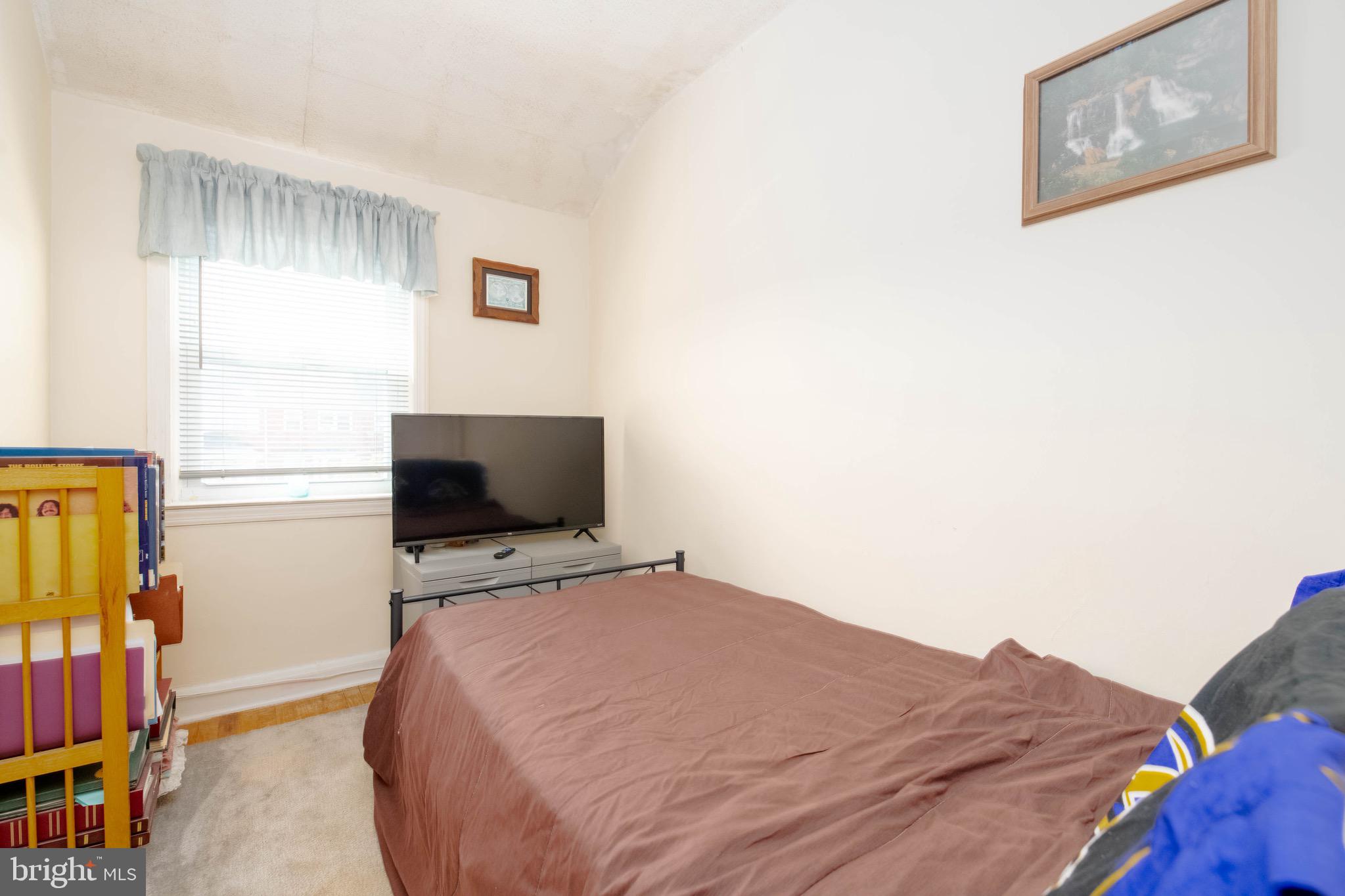 MIDDLESEX - Residential