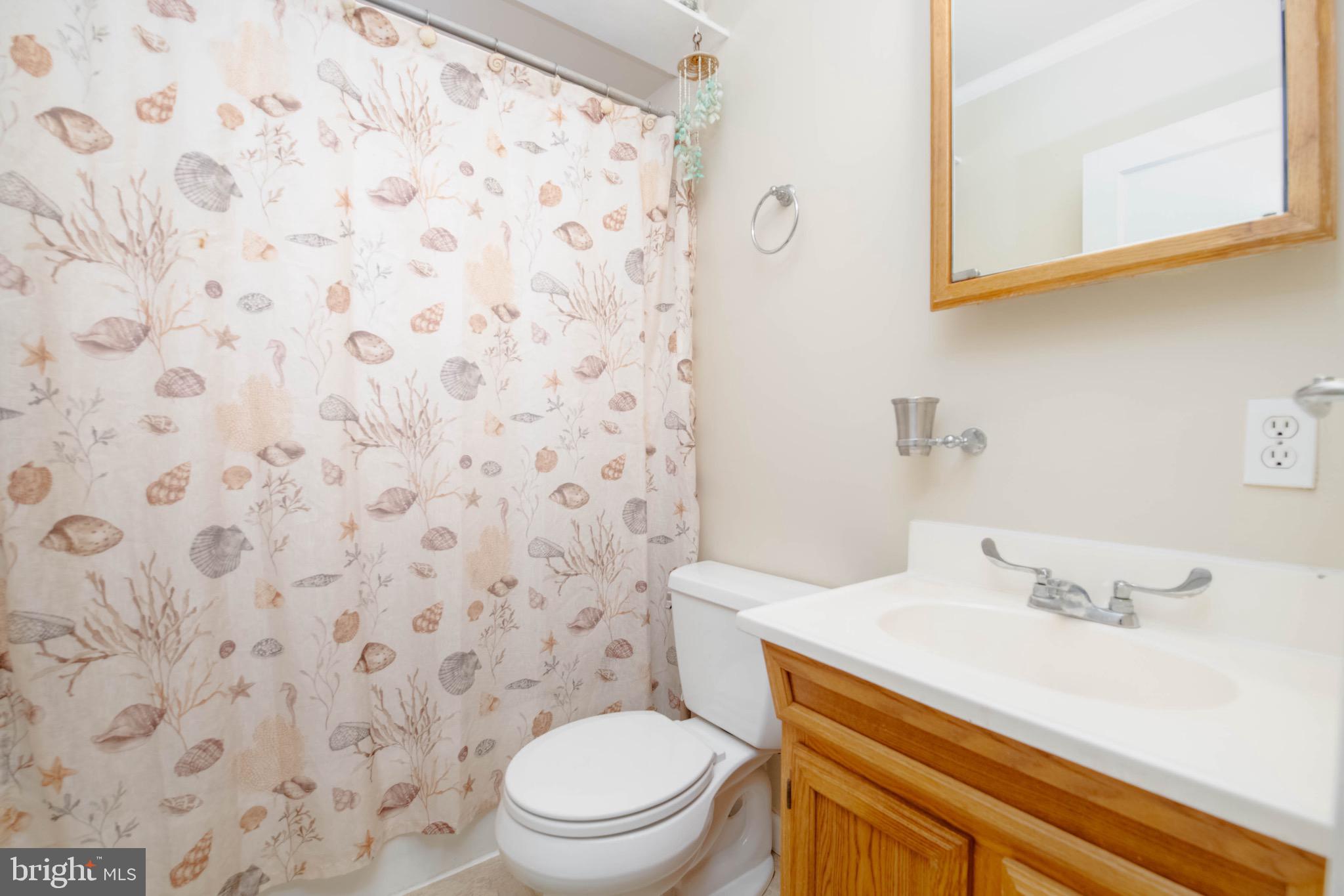 MIDDLESEX - Residential