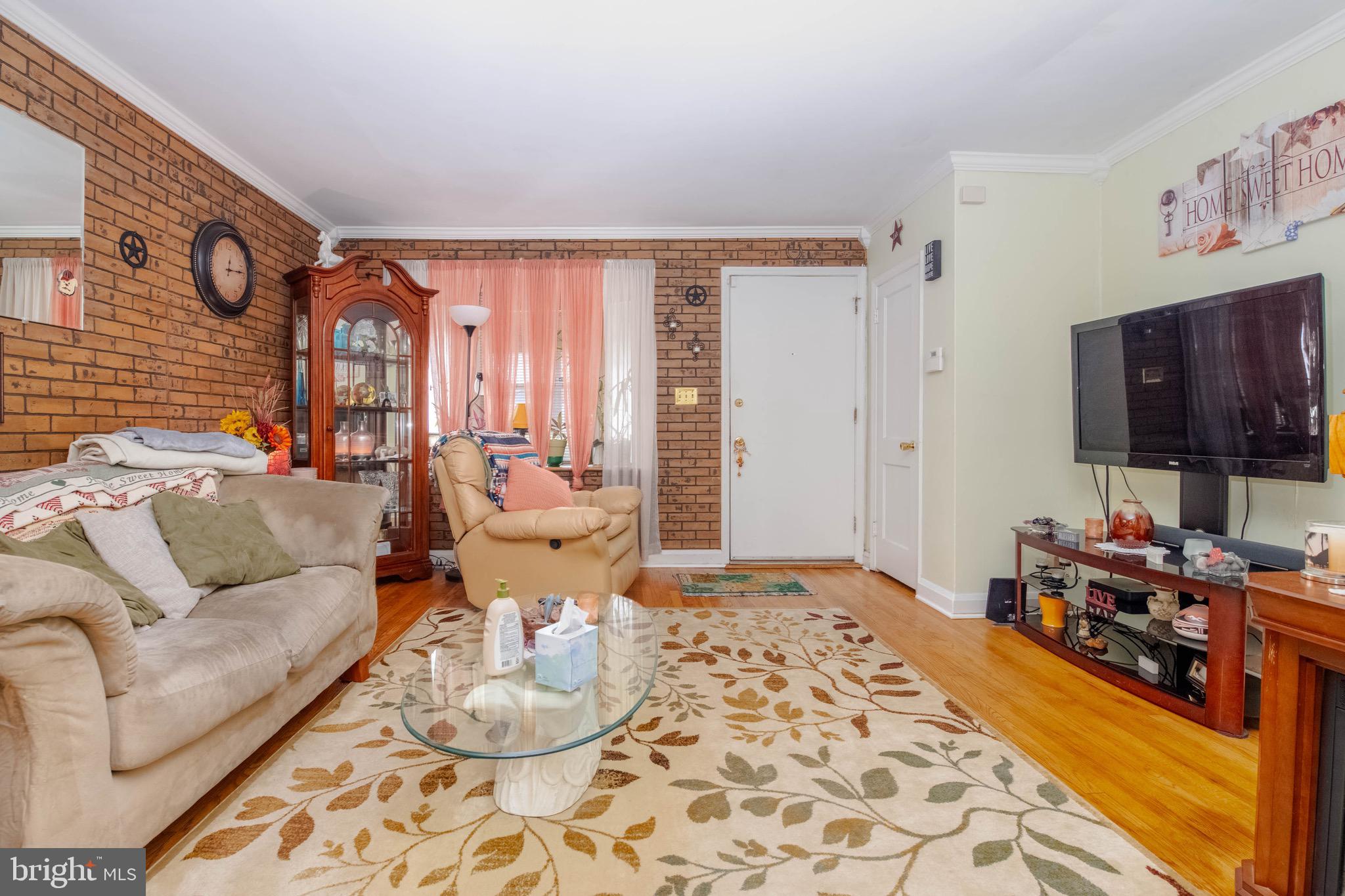 MIDDLESEX - Residential