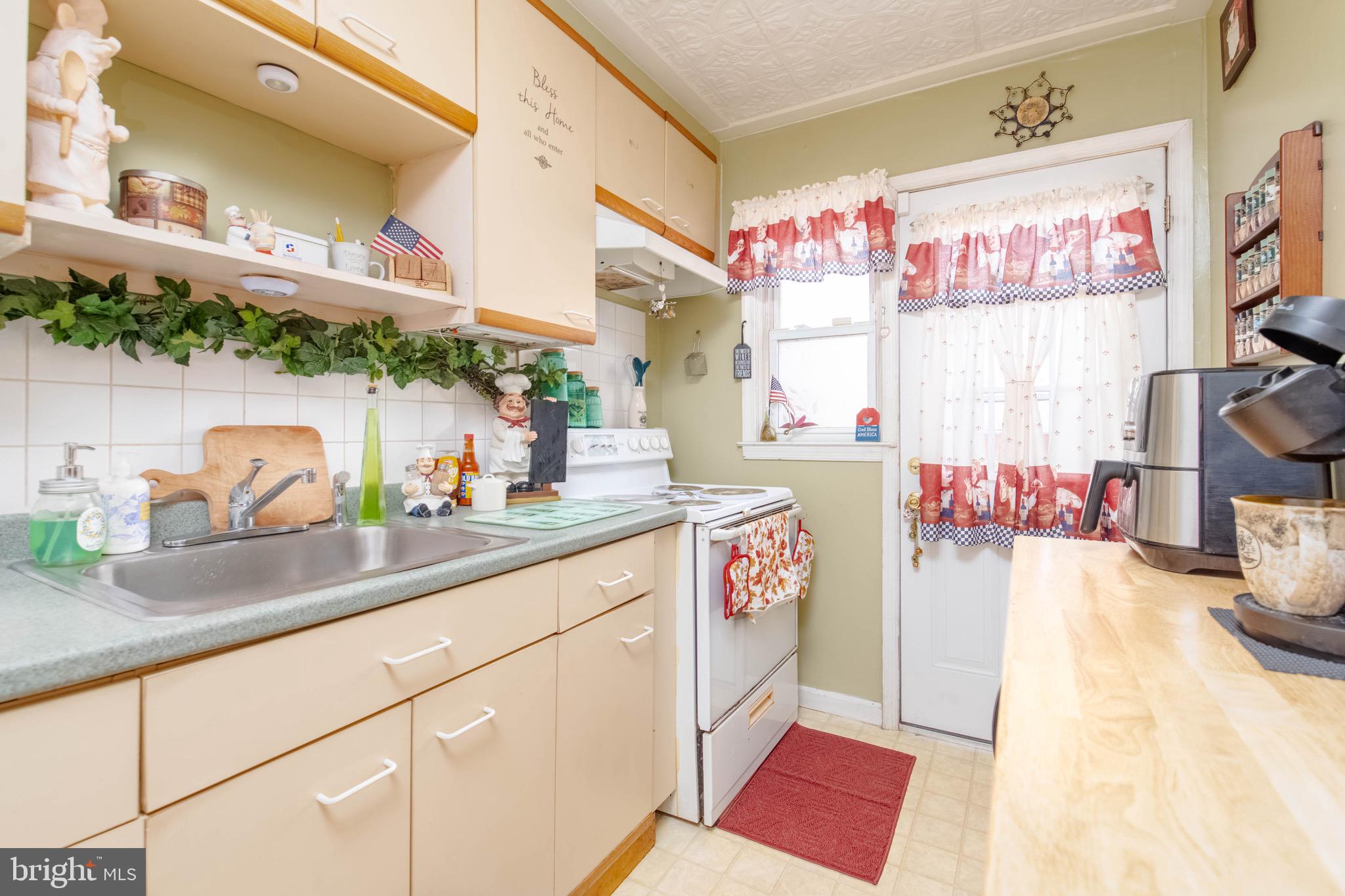 MIDDLESEX - Residential