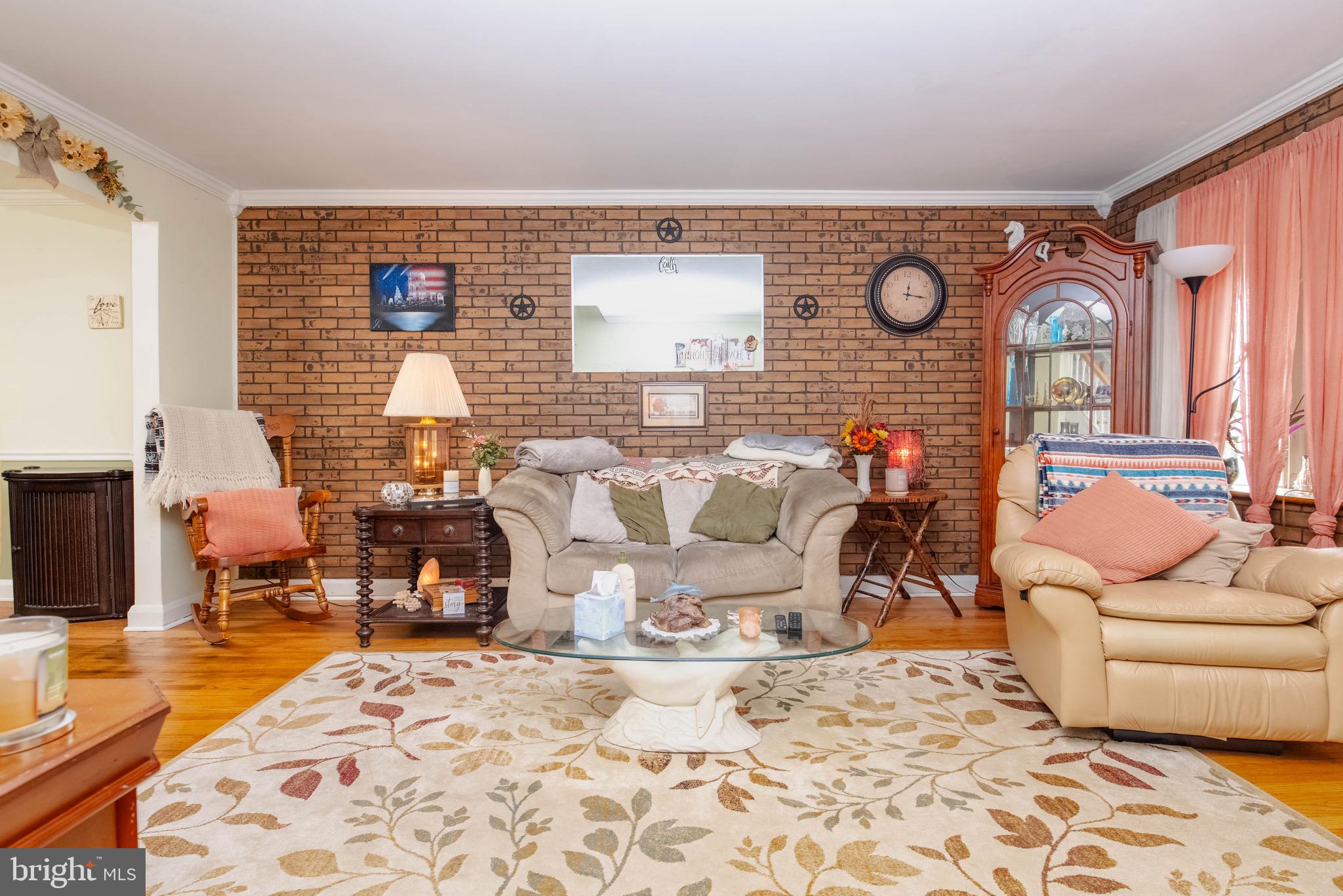 MIDDLESEX - Residential