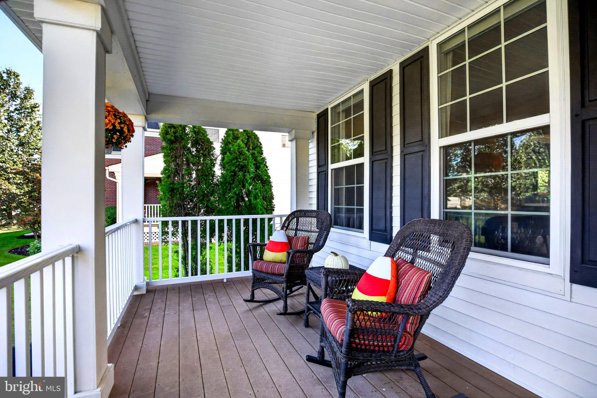 5 CRANBURY HILL COURT